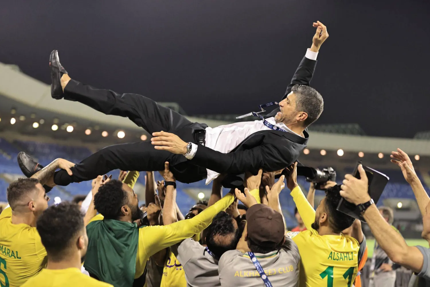 بيدرو مانويل نجح في انقاذ الخليج من الهبوط "تصوير: عيسى الدبيسي"