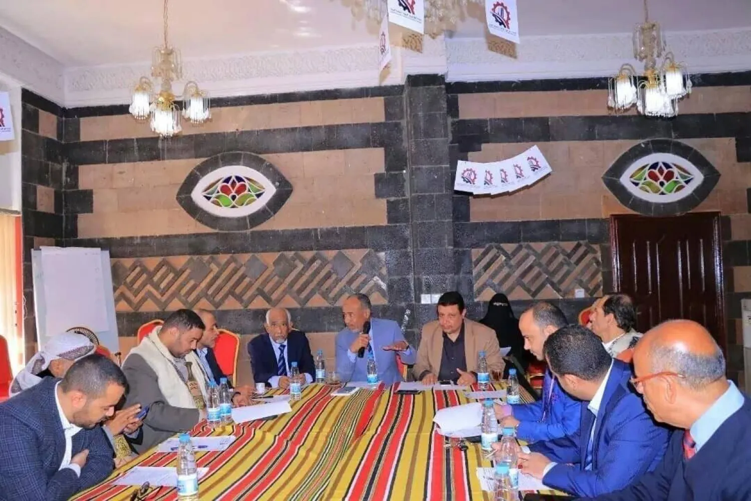 القيادة المنتخبة لاتحاد الغرف التجارية في مرمى الاستهداف الحوثي (اتحاد الغرف التجارية)