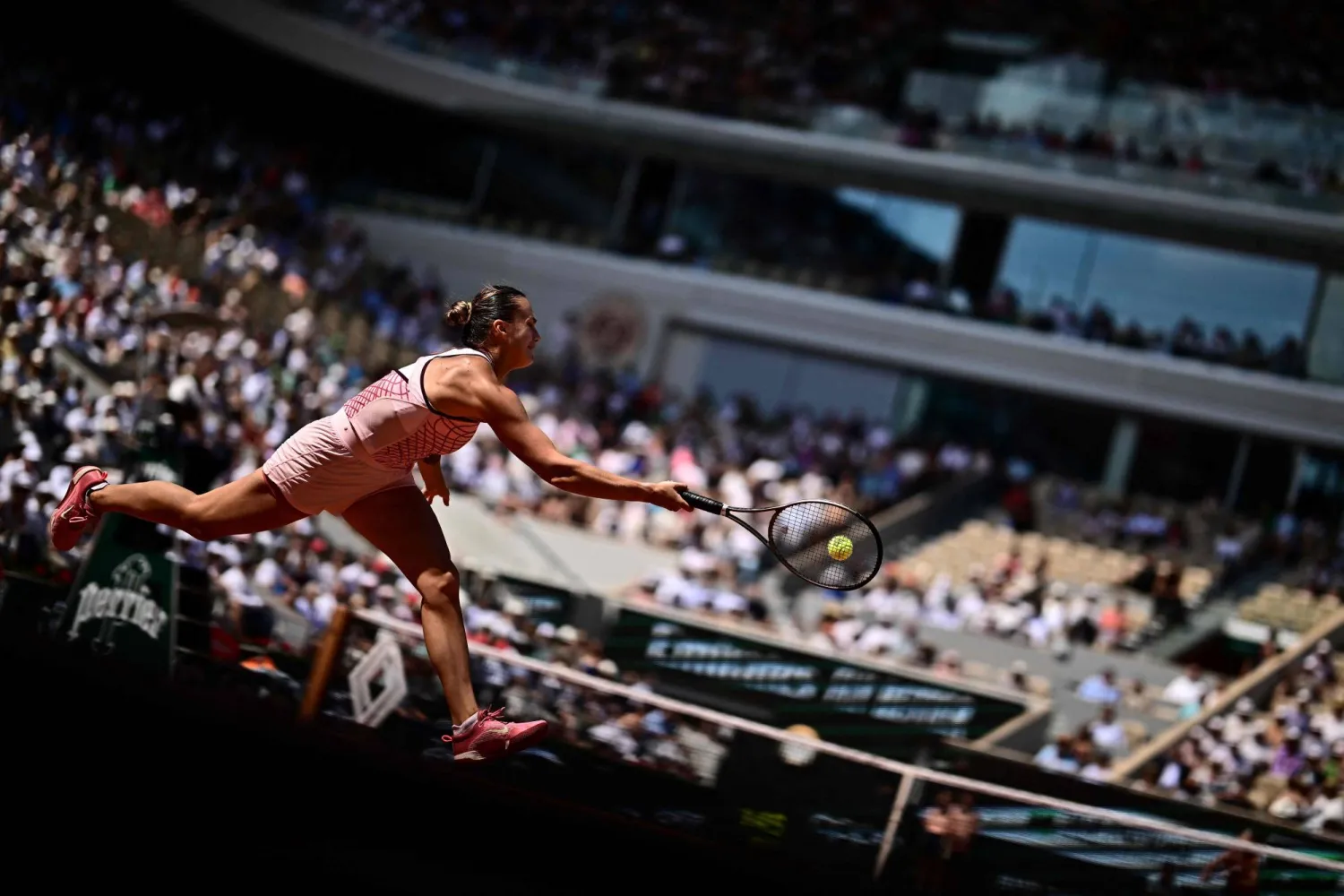 النجمة البيلاروسية شددت على أنها ليس لديها أي شيء ضد الشعب الأوكراني (أ.ف.ب)