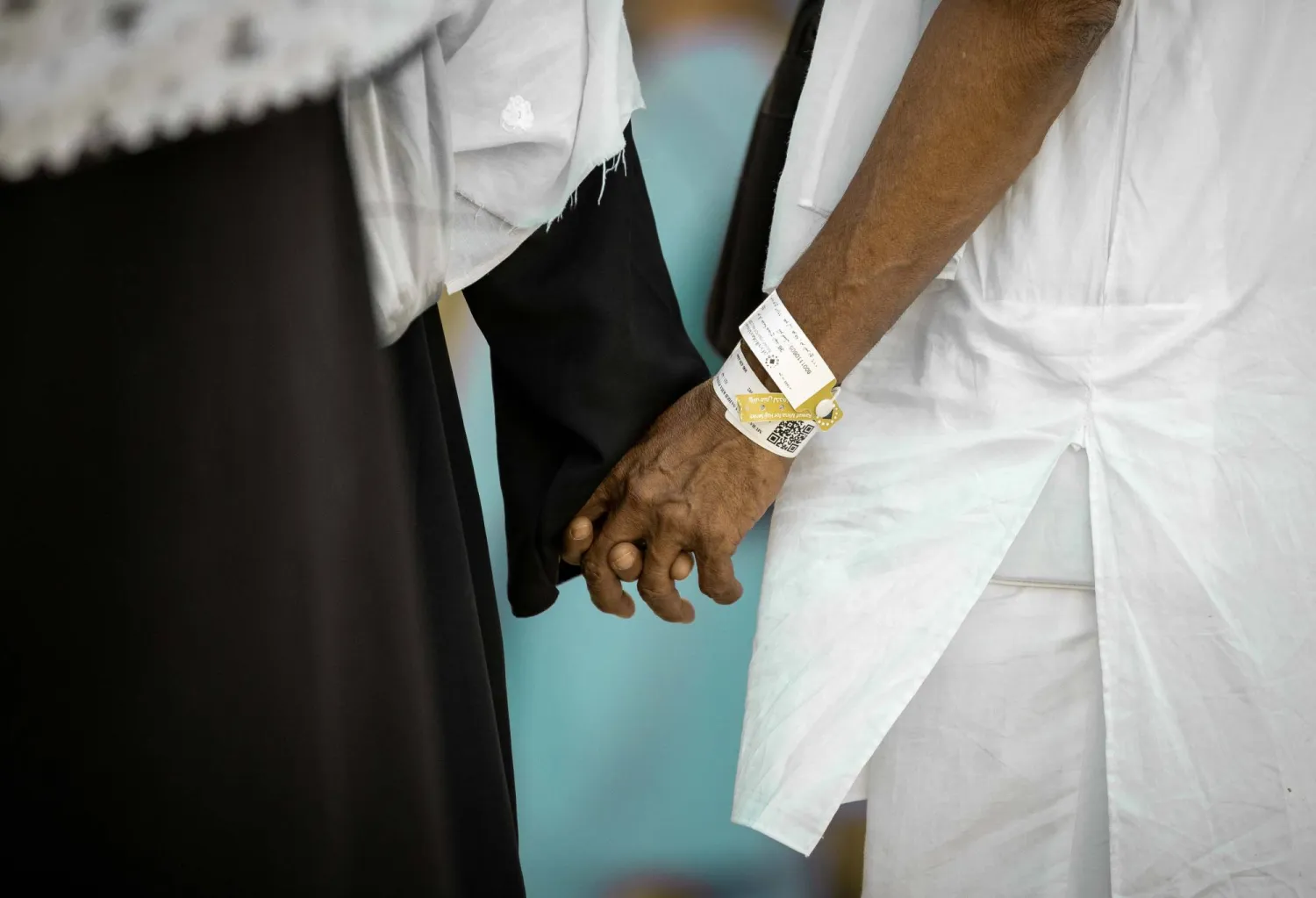 زوجان في رحلة الحج معاً (محمد المانع)