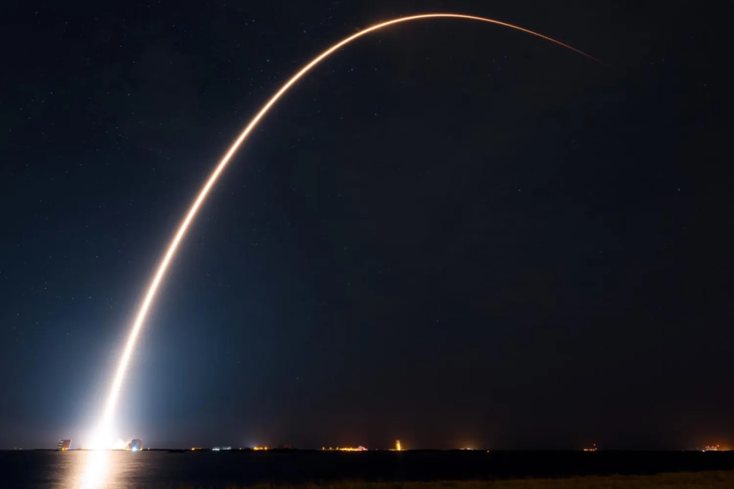 SpaceX, 9 Temmuz 2023'te Florida'daki Cape Canaveral'dan 22 Starlink uydusu fırlattı (SpaceX)