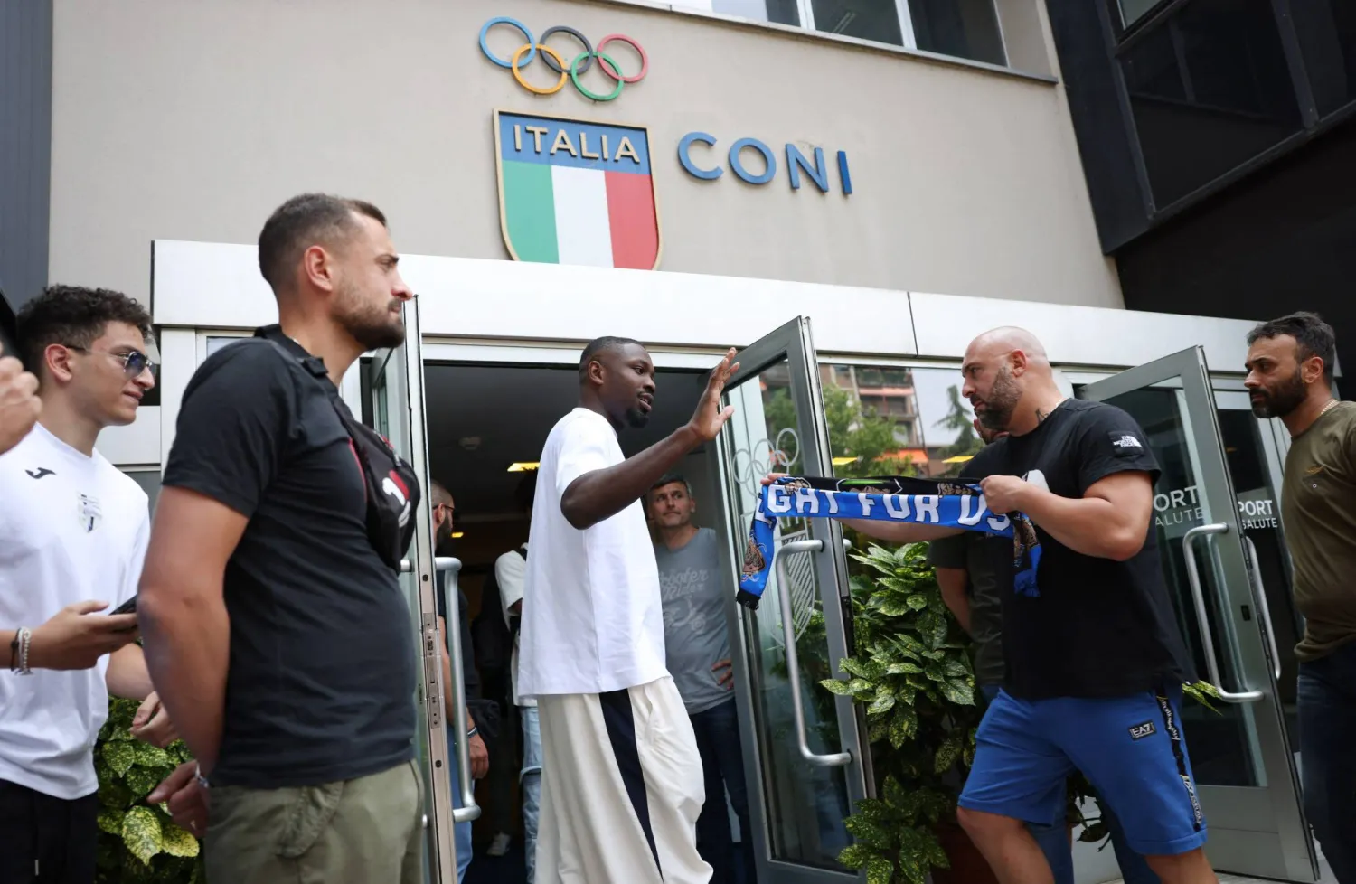 ماركوس تورام قبل توقيعه لإنتر ميلان (رويترز)