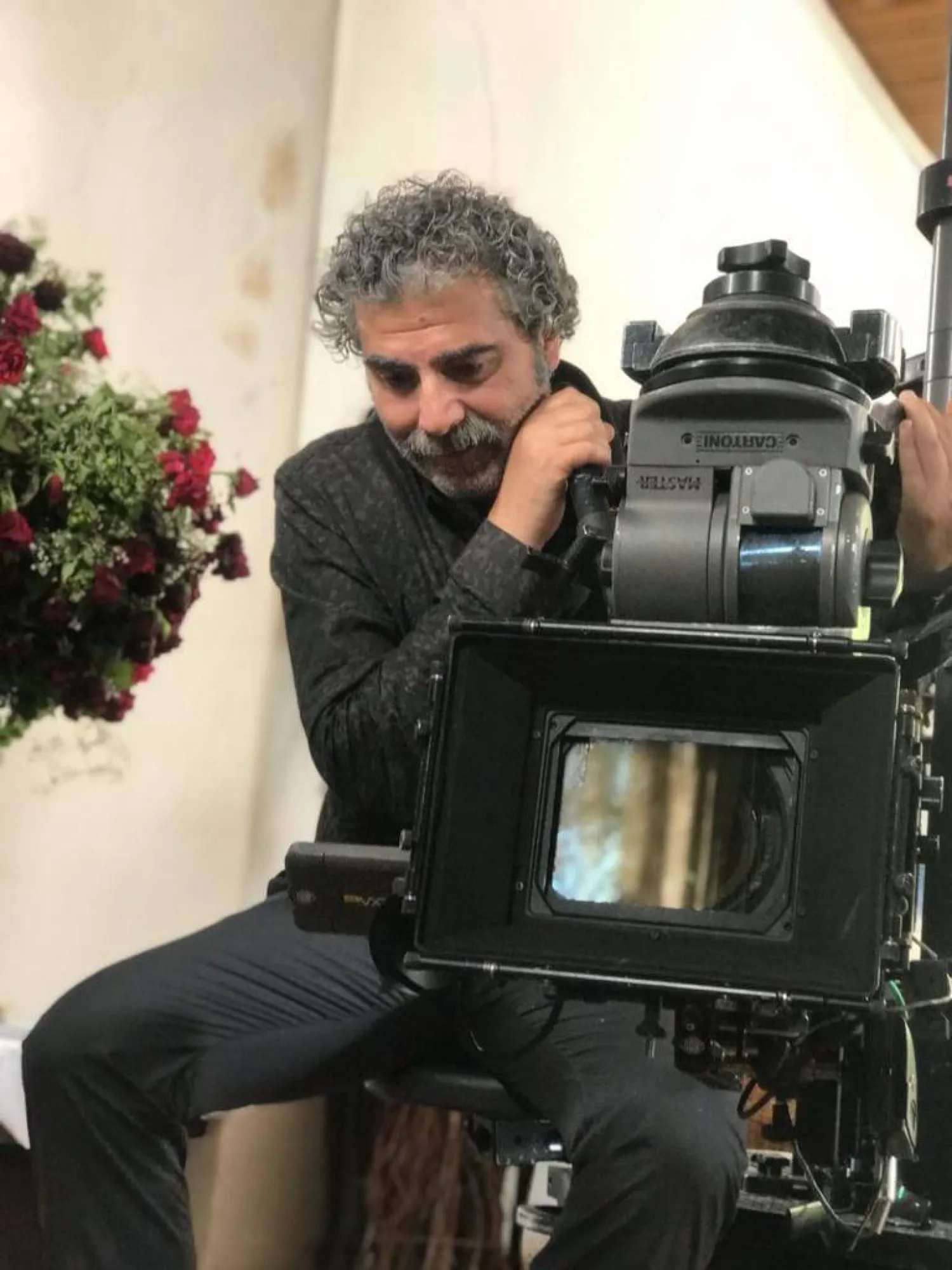 عمار شلق وثلاثون عاماً من عشق المهنة (حسابه في «فيسبوك»)