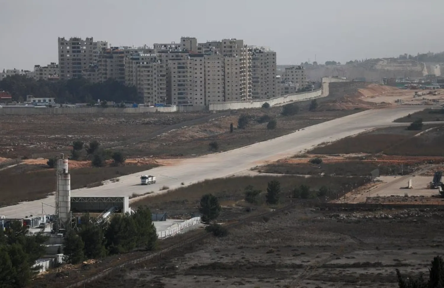 A general view shows an area over the West Bank boundary, Ramallah (File photo: Reuters)
