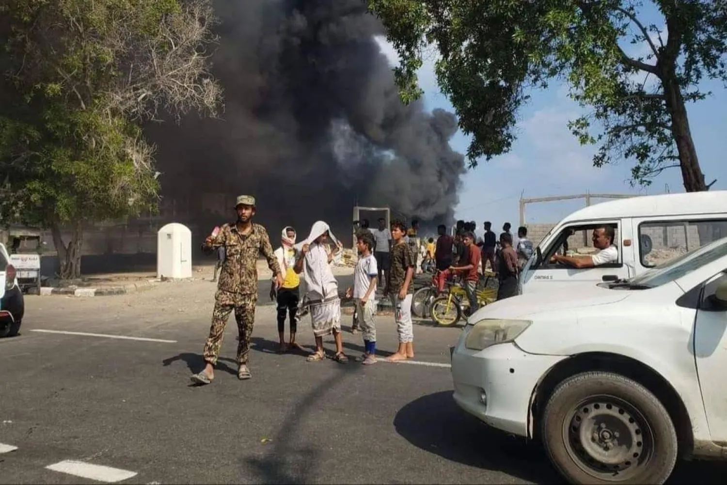 A fire at a refugee camp in Yemen's Aden. Photo: Twitter