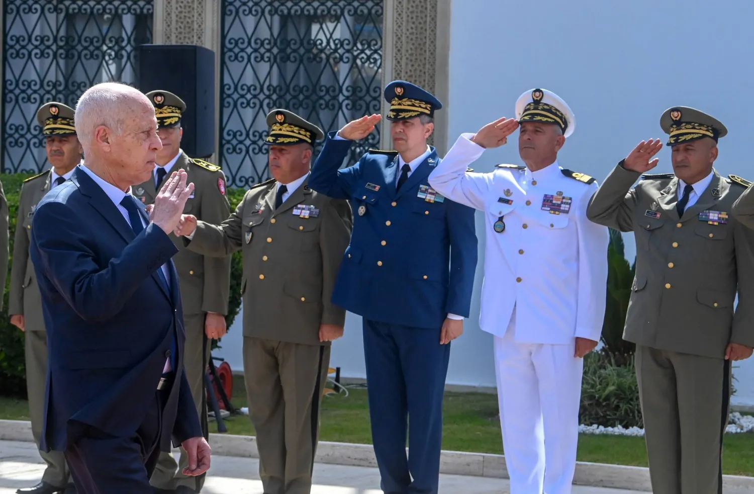 الرئيس التونسي في احتفال تأسيس الجيش (د.ب.أ)