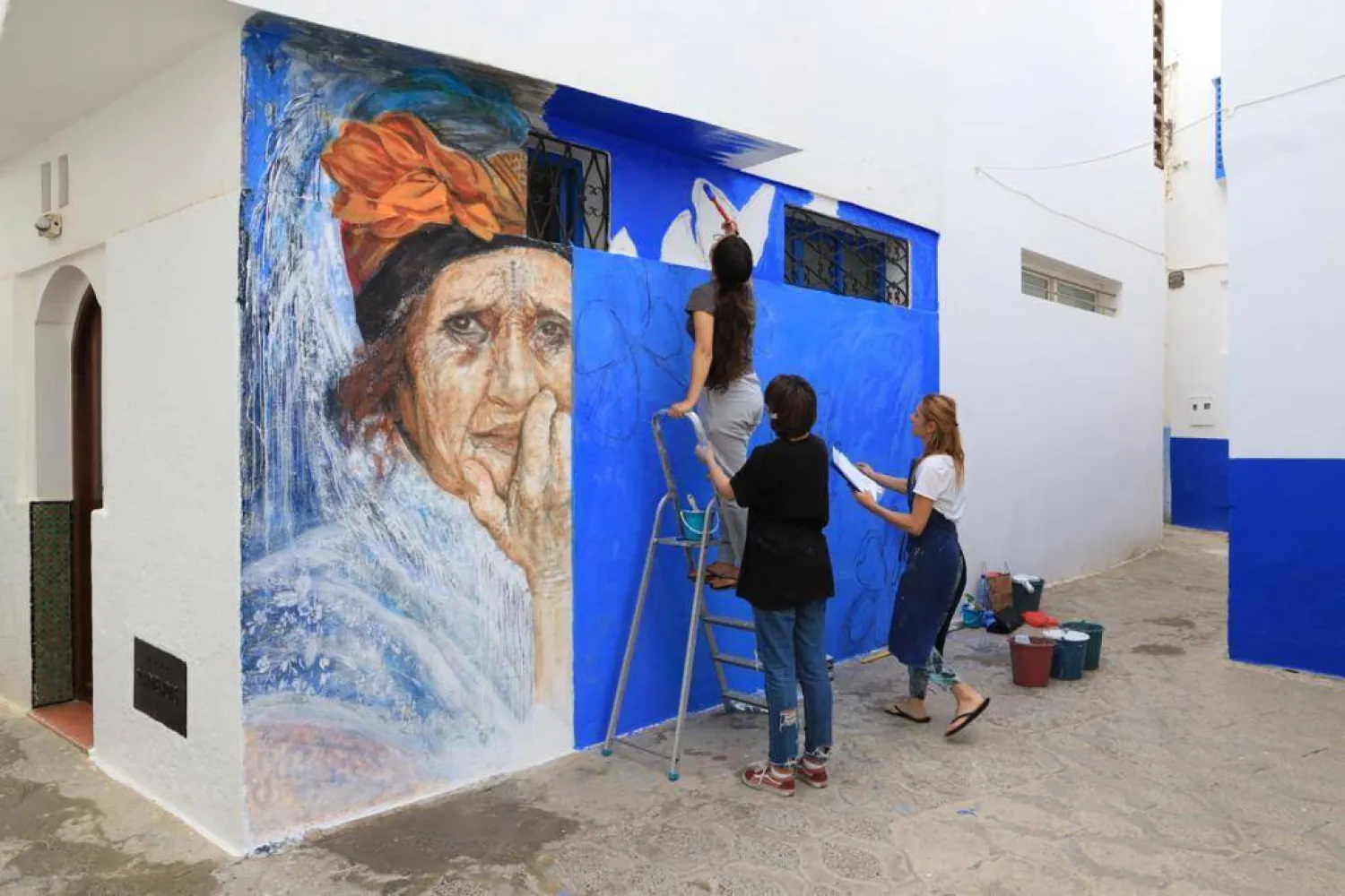 جداريات موسم أصيلة في دورات سابقة (الشرق الأوسط)