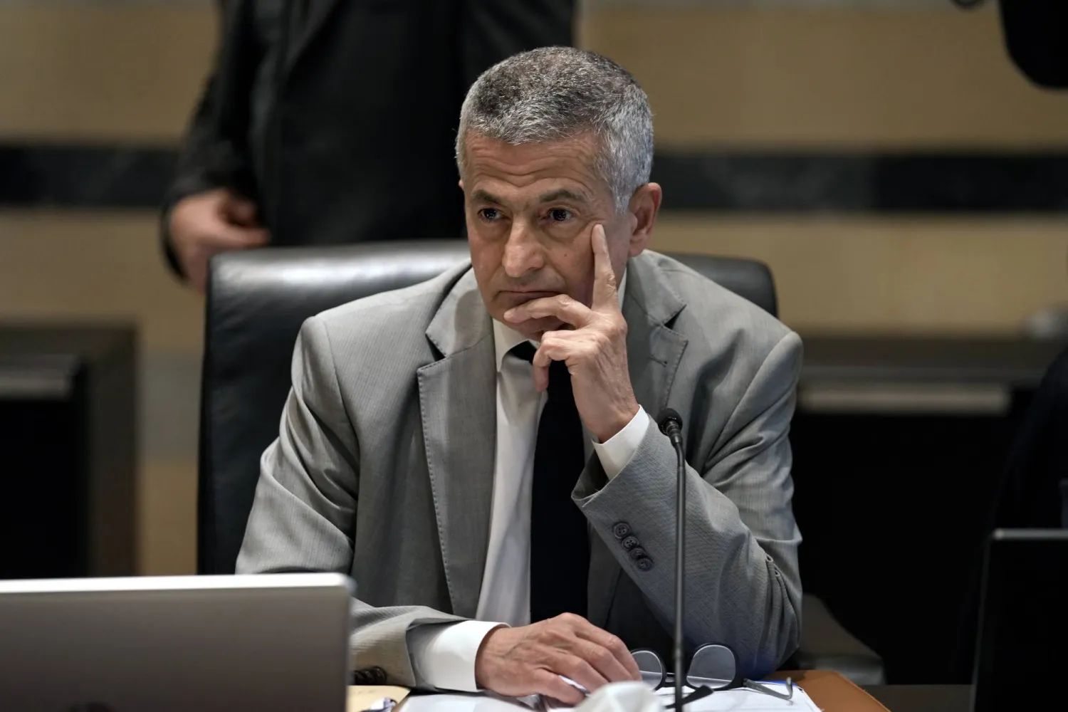 وزير المال اللبناني يوسف الخليل (أ.ب)