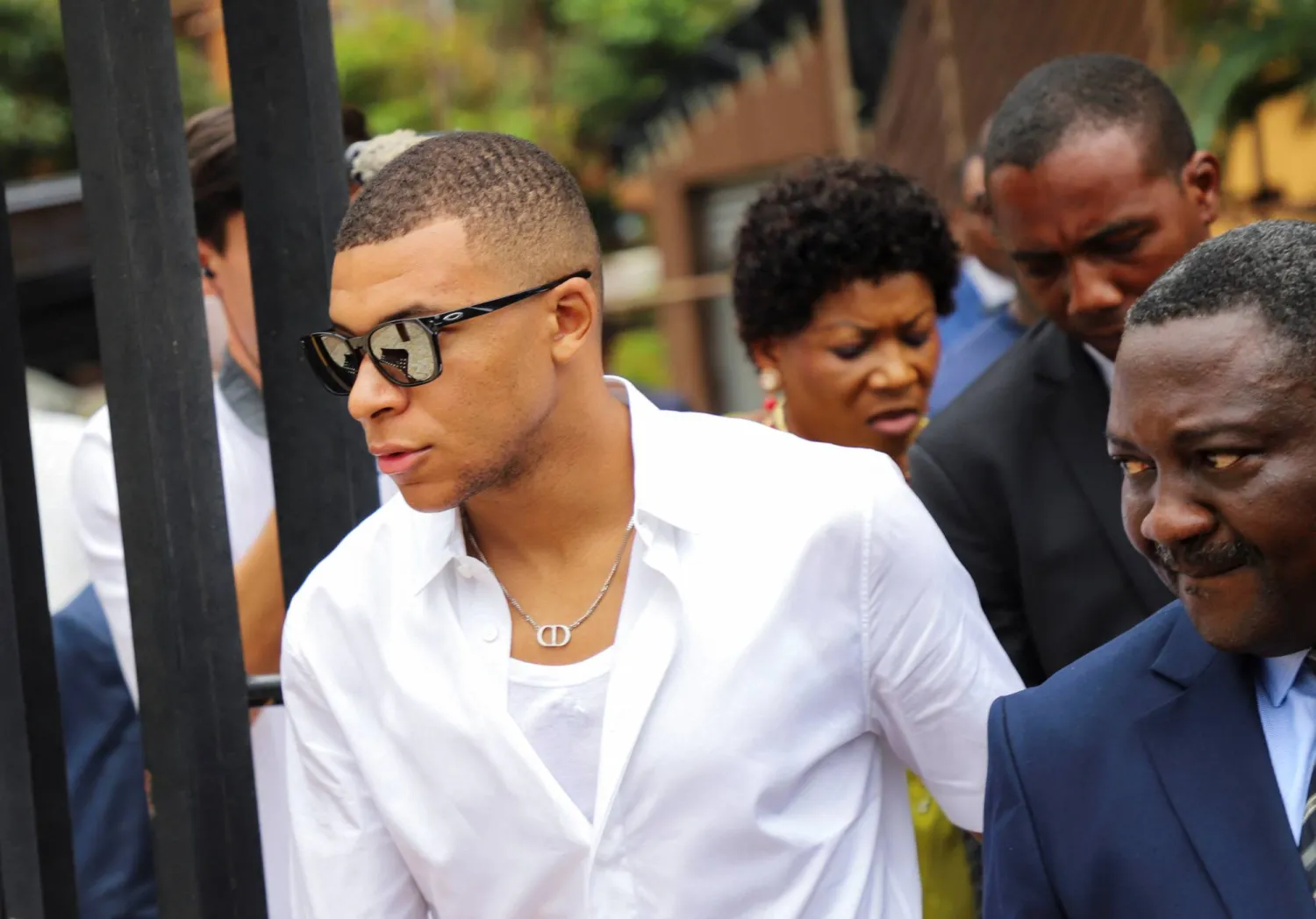 مبابي فجر الغضب في فرنسا بسبب تصريحاته ضد ناديه (رويترز)