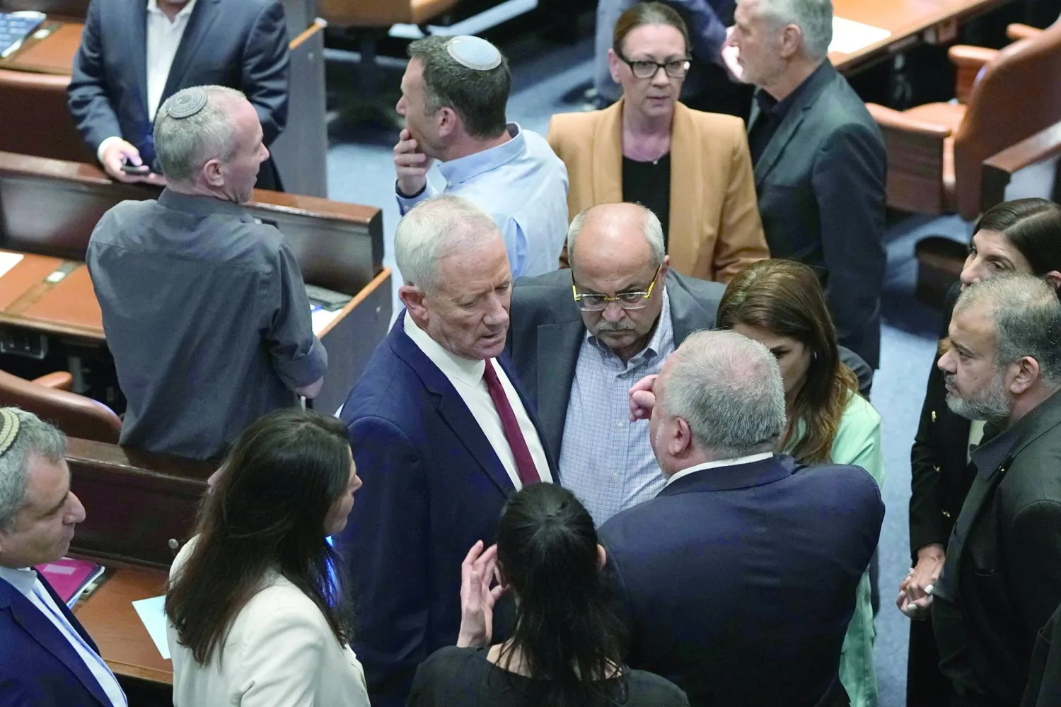 اليمين المتطرف الإسرائيلي يطالب بإخراج «المتابعة العربية» عن القانون