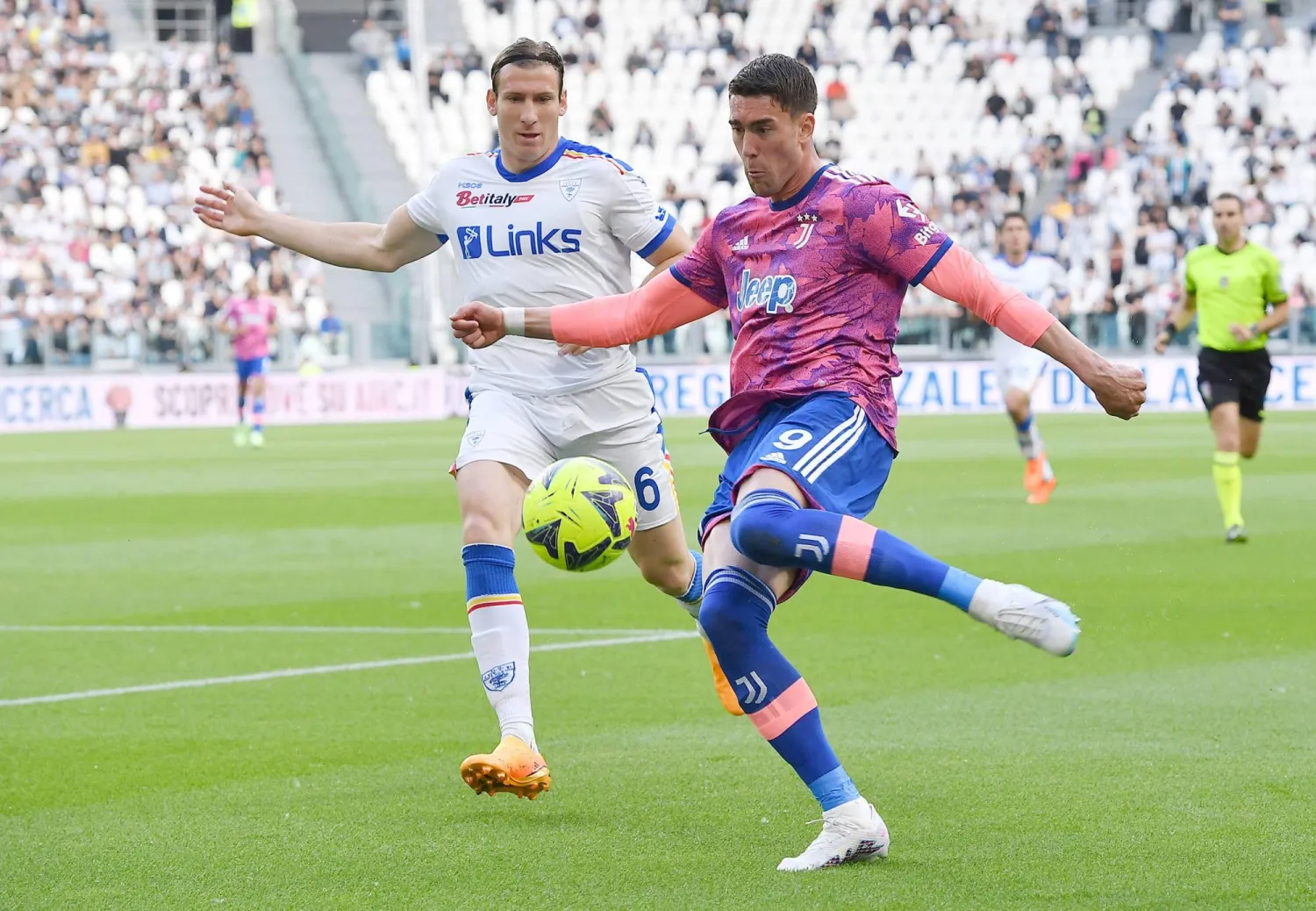 الصربي فلاهوفيتش يوفنتوس محل أهتمام تشيلسي (ا ب ا)