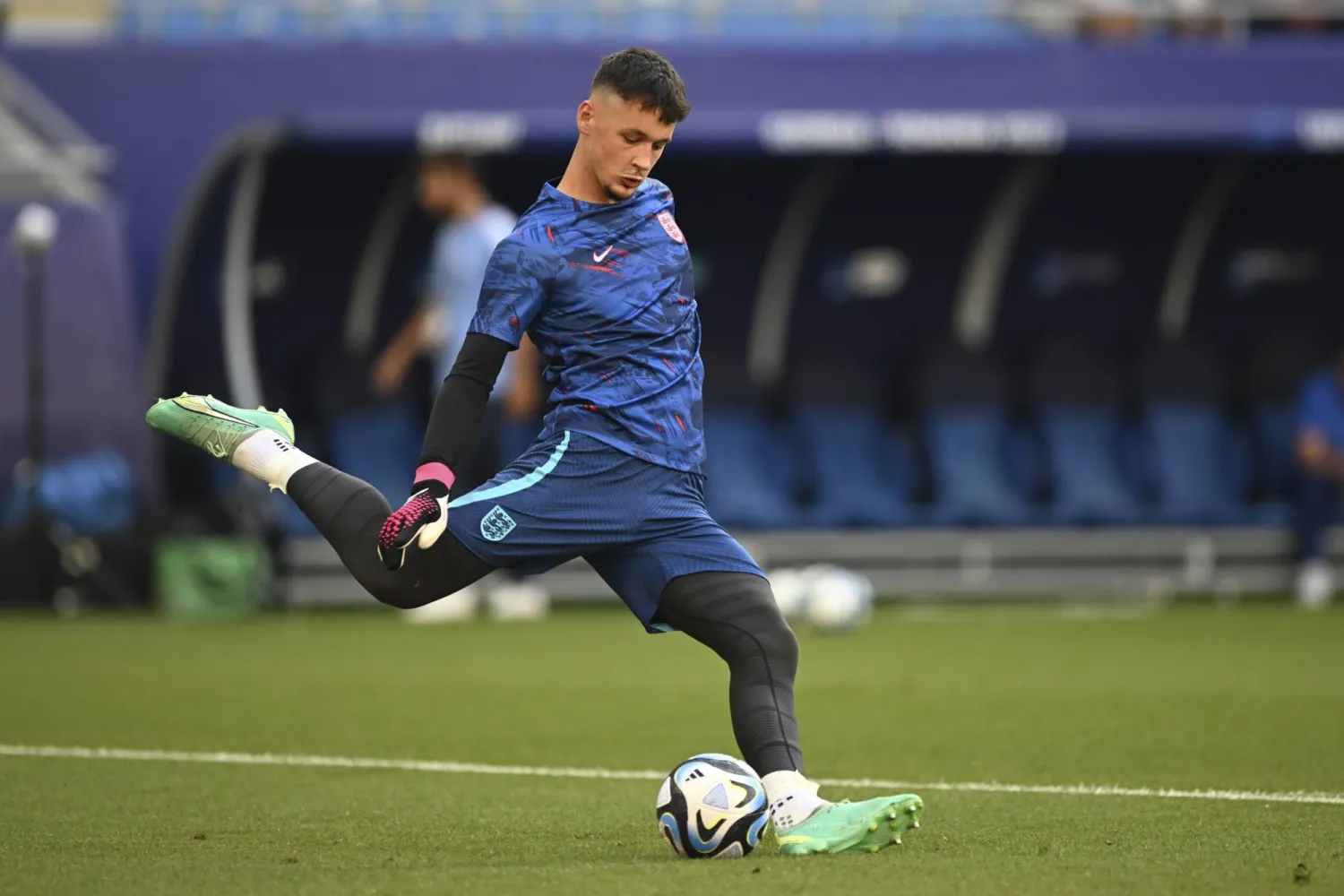 مستقبل واعد ينتظر الحارس جيمس ترافورد (أ.ب)