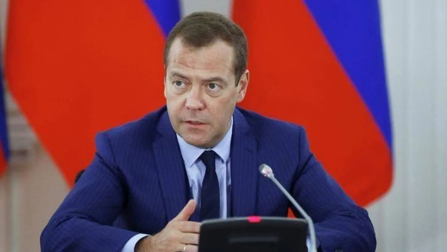 ديمتري ميدفيديف (رويترز)