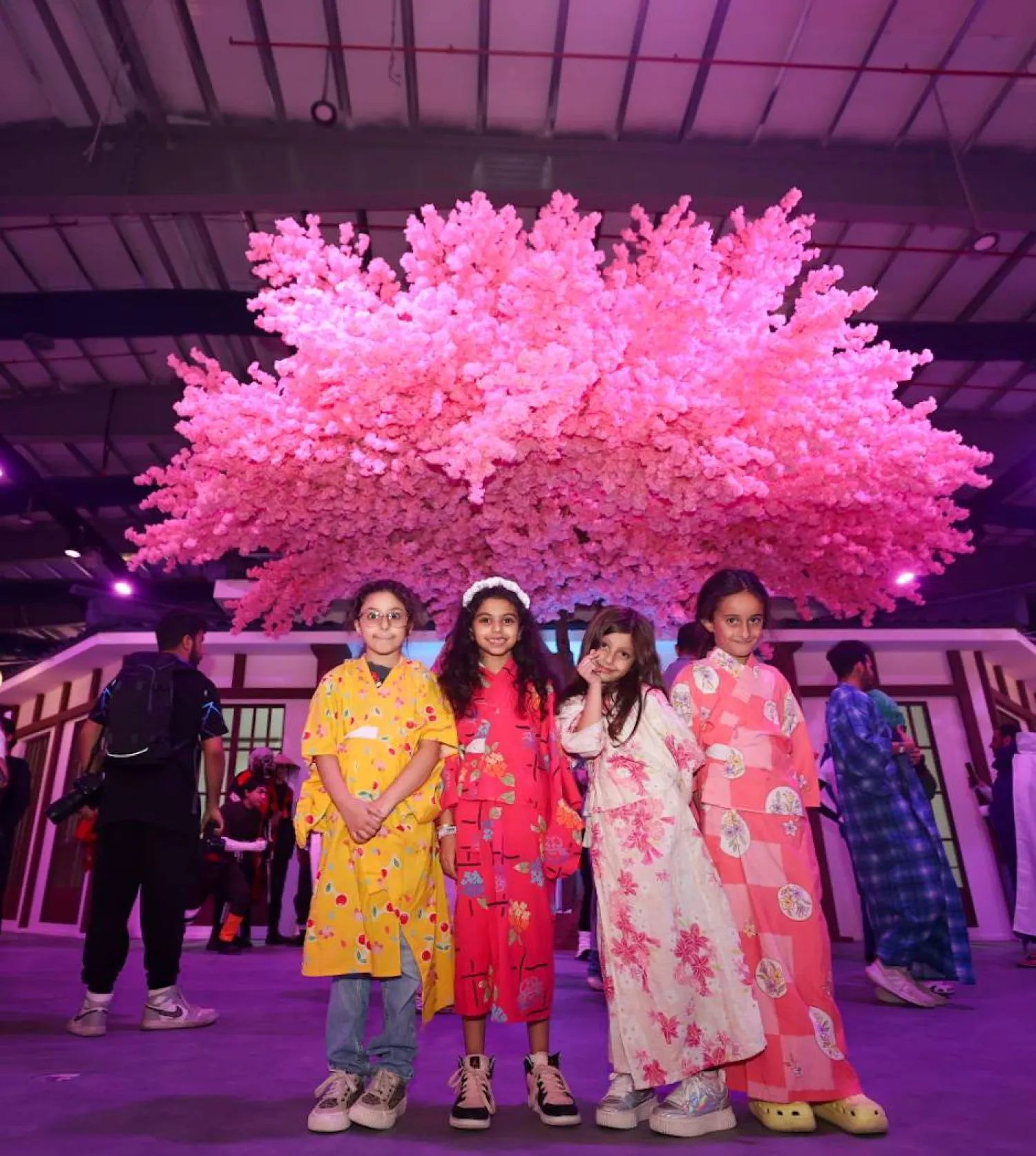 تُعدّ الثقافة اليابانية من أكثر الثقافات المحبوبة عند العرب (تصوير صالح الغنام)