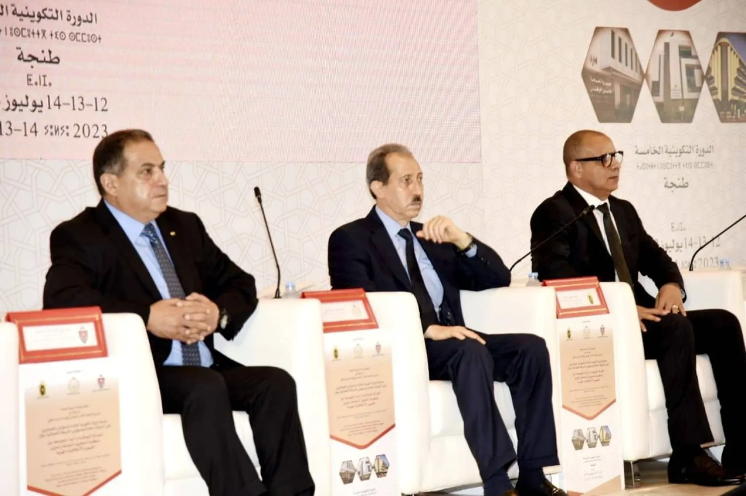 الحسن الداكي خلال إلقاء كلمته في دورة تكوينية حول الأبحاث الجنائية (الشرق الأوسط)