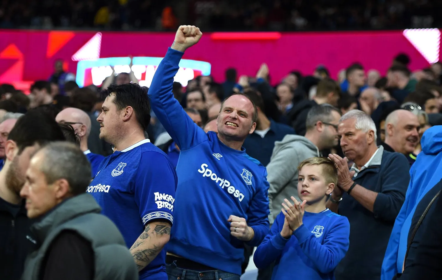 تجربة حضور المباريات أصبحت تقتصر على فئة محدودة (أ.ب)