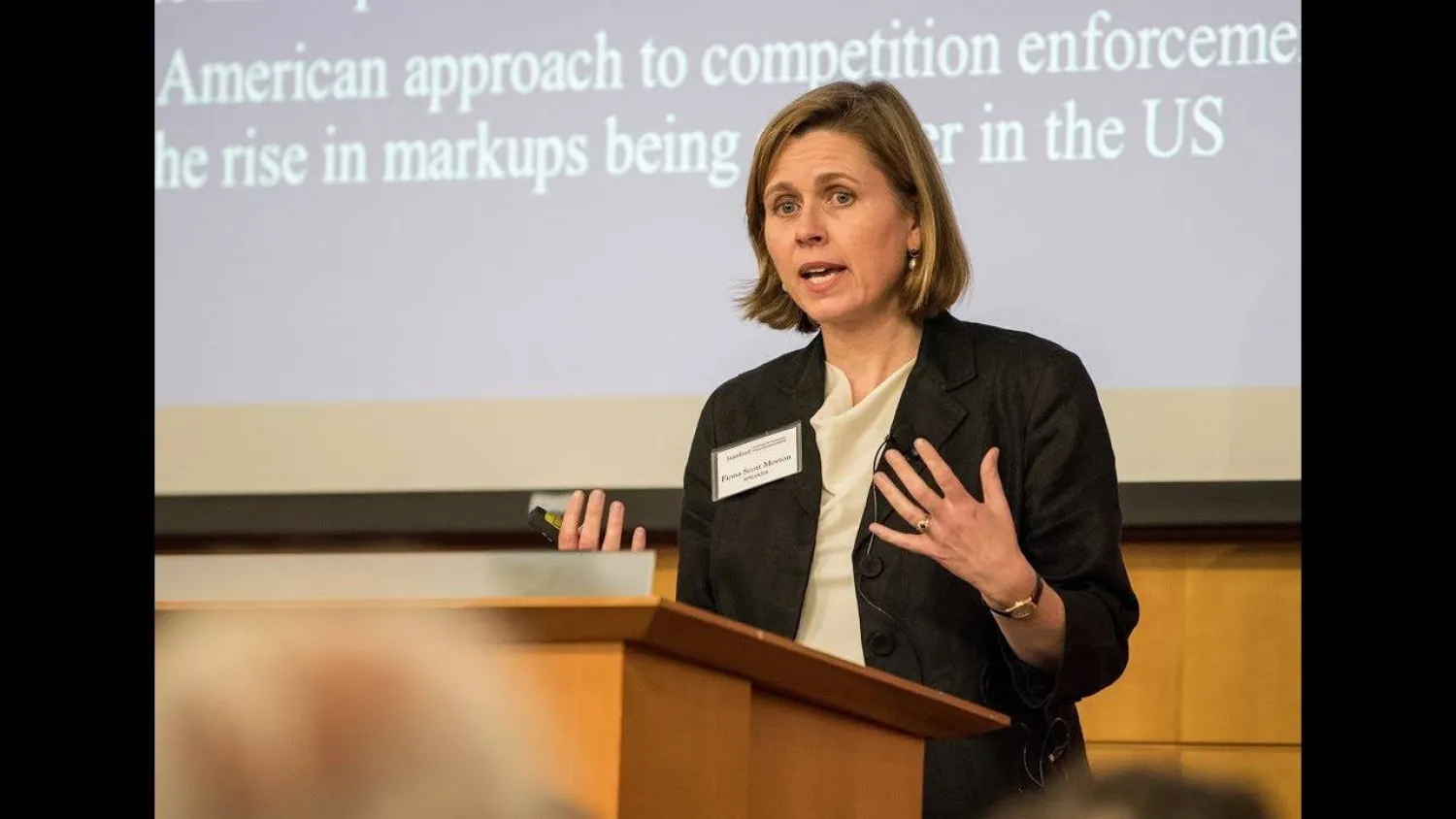 فيونا سكوت مورتون (يوتيوب)