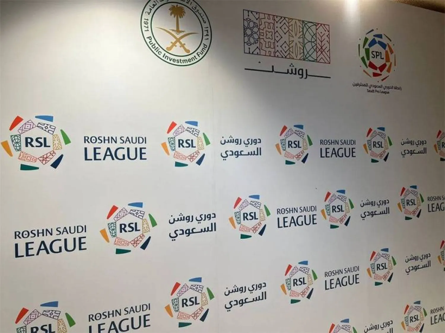 التعاقدات الضخمة لأندية الدوري ستلفت أنظار العالم (دوري روشن)