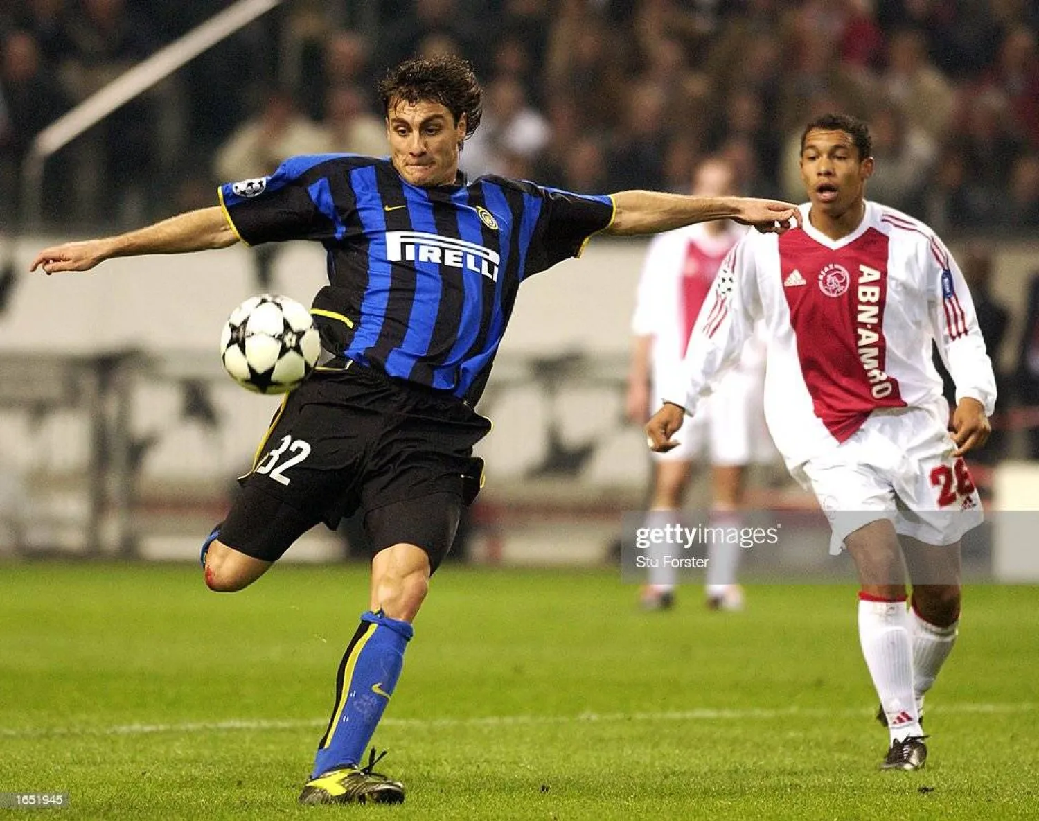 فييري... بدأ مسيرته مع إنتر ميلان بقوة وقدّم مستويات رائعة (غيتي)