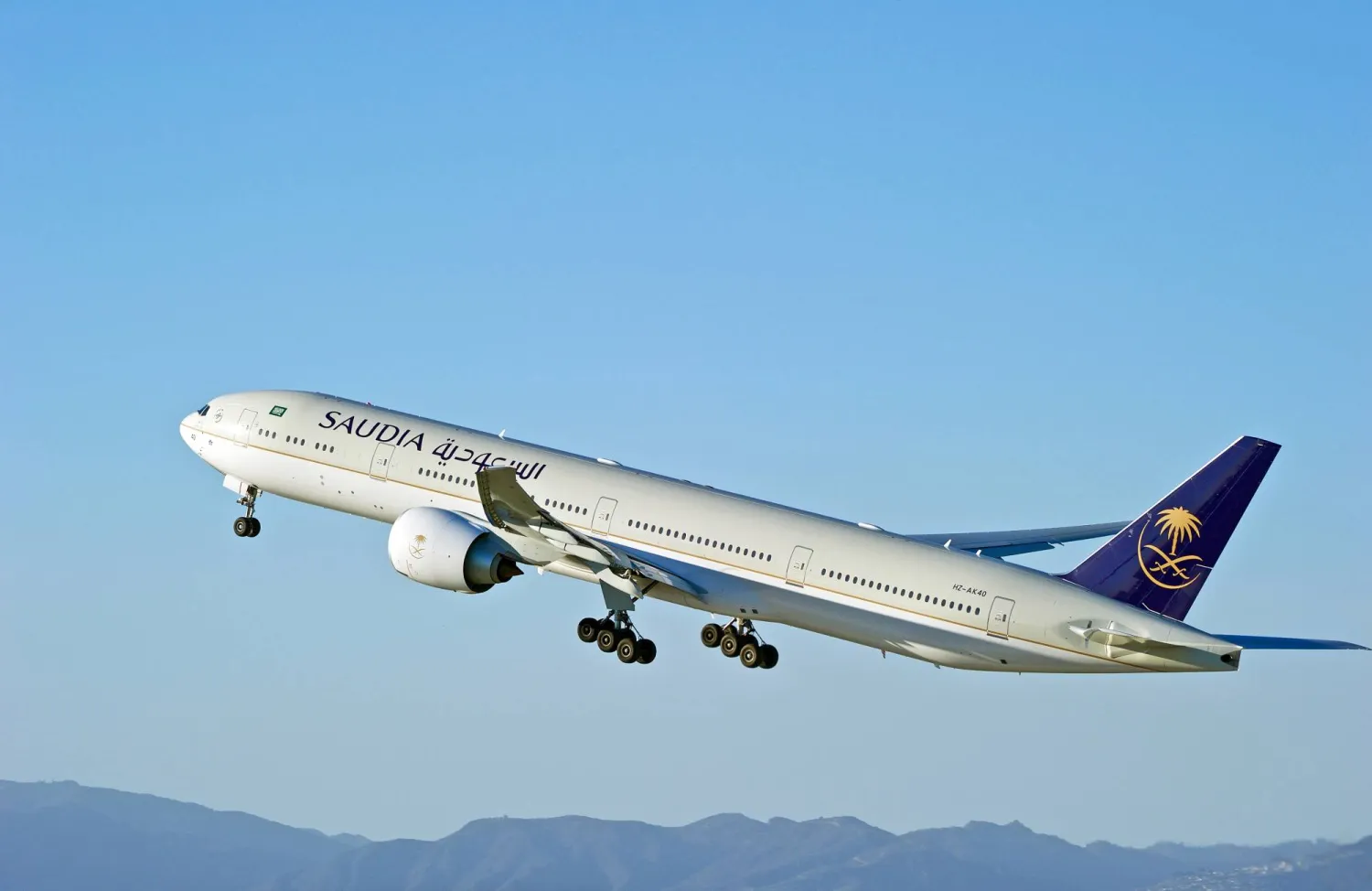 إحدى طائرات الخطوط الجوية السعودية (شاتر ستوك)