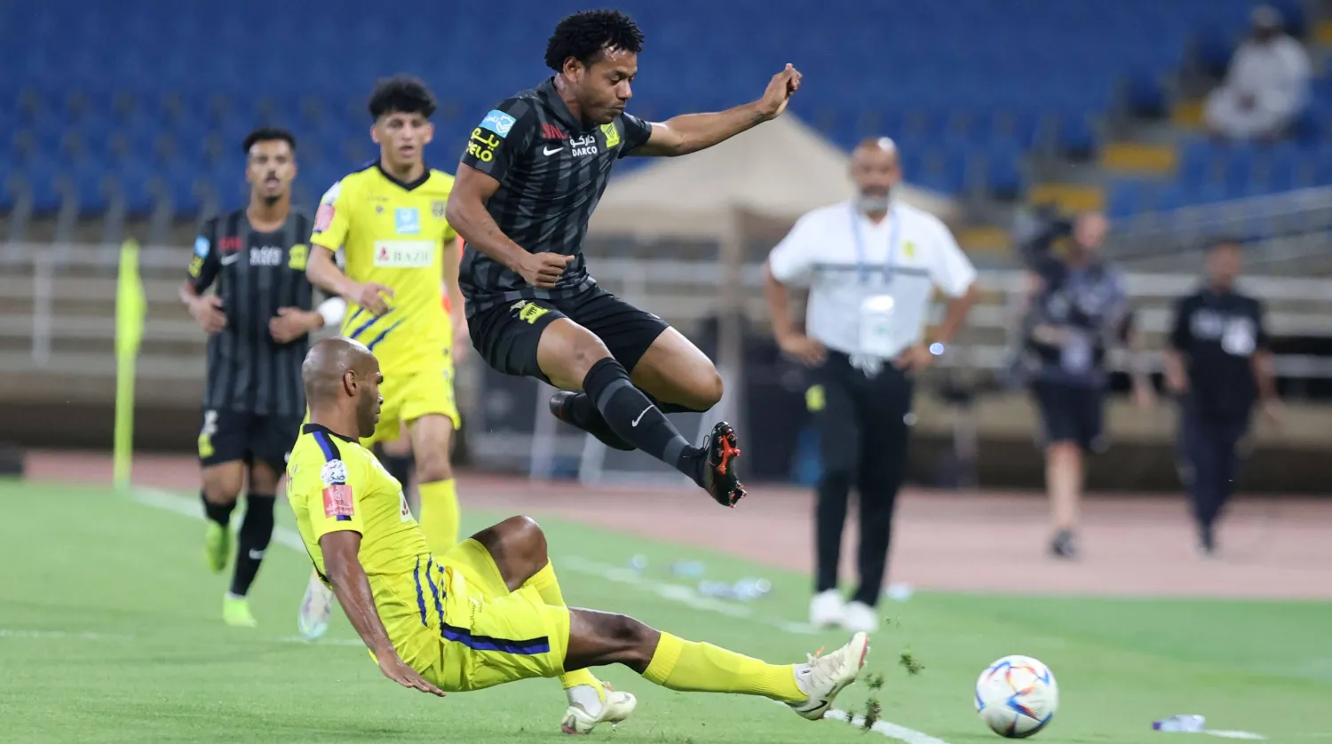 الاتحاد حامل اللقب سيدشن مشواره في الدوري بملاقاة الرائد (تصوير: مشعل القدير)