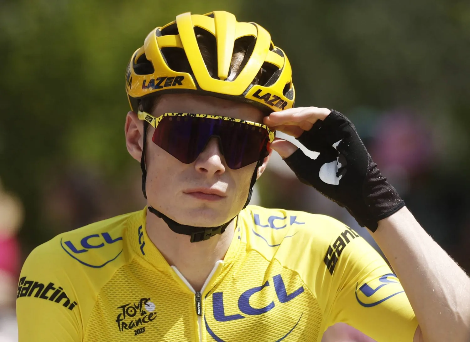 وكالة الاختبارات الدولية قامت بفحص المشاركين في السباق (رويترز)