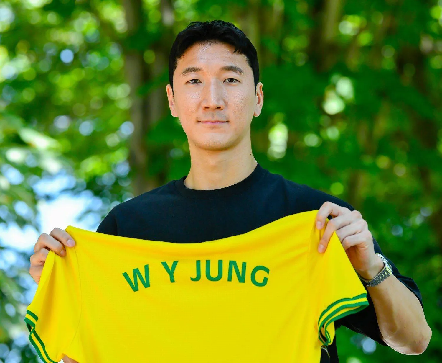 نادي «الخليج» تعاقد مع الكوري يونغ وو-يانغ