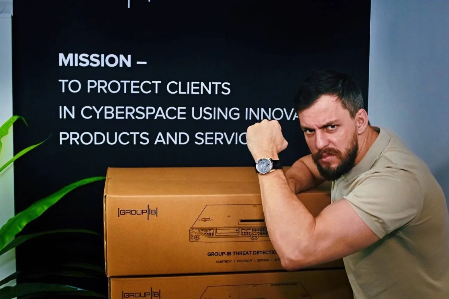 مؤسس شركة «غروب - آي بي» للأمن السيبراني إيليا ساتشكوف (حسابه على تويتر)