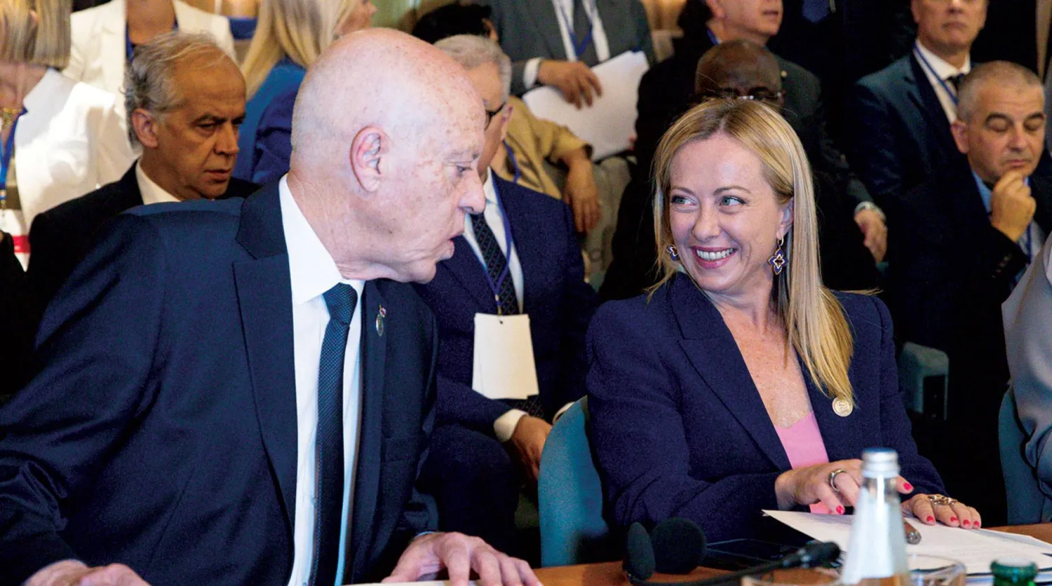 ميلوني وسعيد لدى مشاركتهما في قمة روما، الأحد (إ.ب.أ)