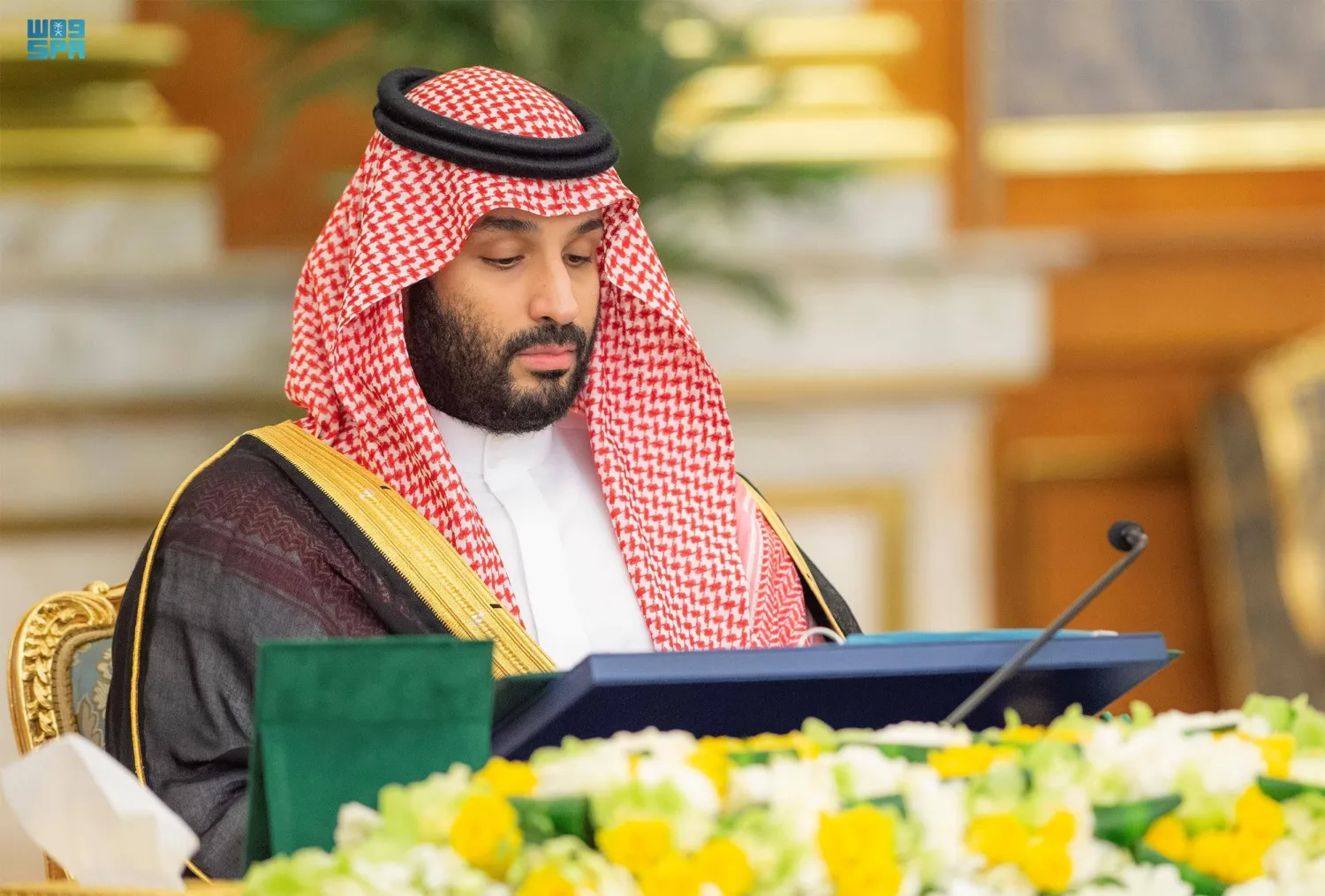 الأمير محمد بن سلمان ولي العهد رئيس مجلس الوزراء السعودي خلال ترؤسه الجلسة (واس)