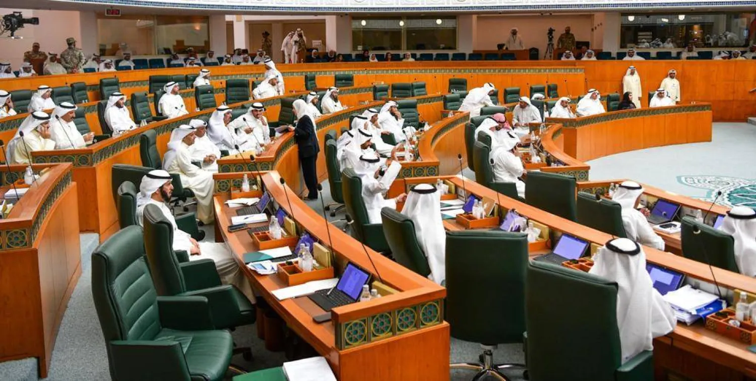 مجلس الأمة الكويتي في جلسته الخاصة الخميس الذي وافق فيها على مشروع قانون إنشاء مفوضية عامة للانتخابات في مداولته الأولى (كونا)