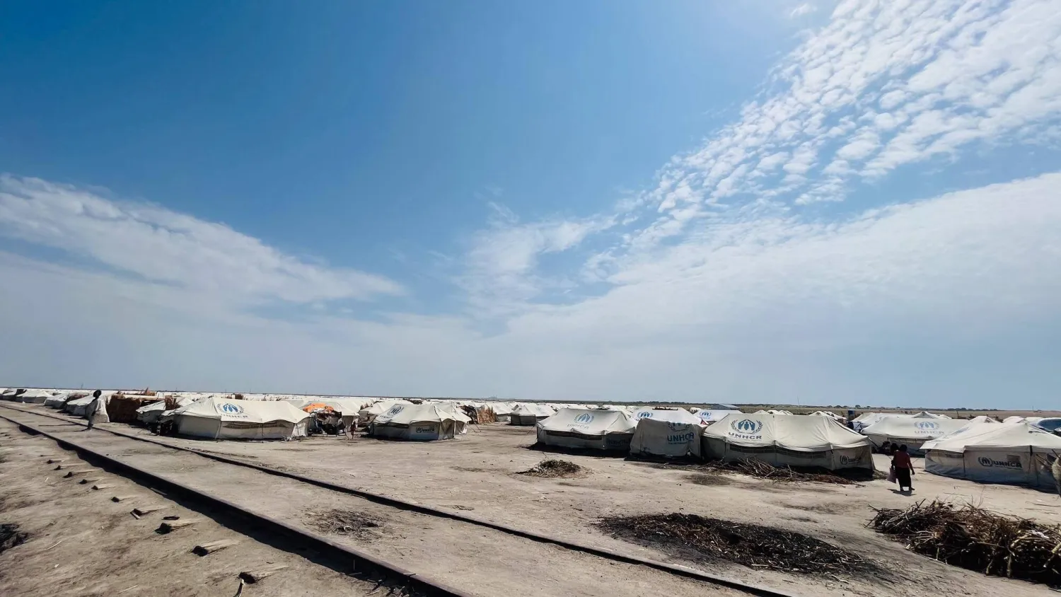 مخيم «أم صنقور» بالنيل الأبيض حيث يعيش عشرات الآلاف في ظروف حياتية قاسية (موقع «أطباء بلا حدود»)