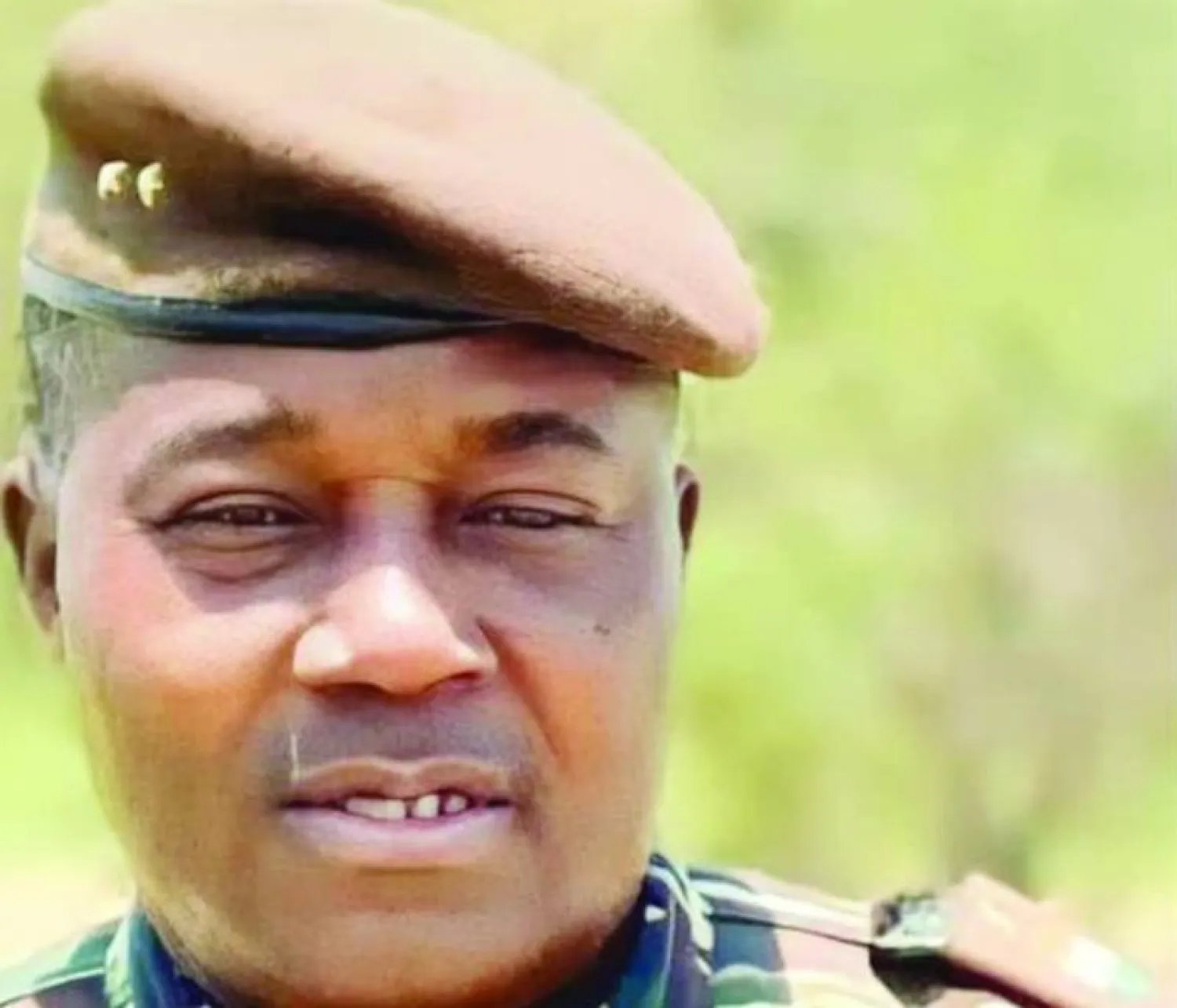 الجنرال عمر تشياني، قائد الحرس الرئاسي، الذي ذكر اسمه بصفته زعيماً للتمرد (صحافة محلية)