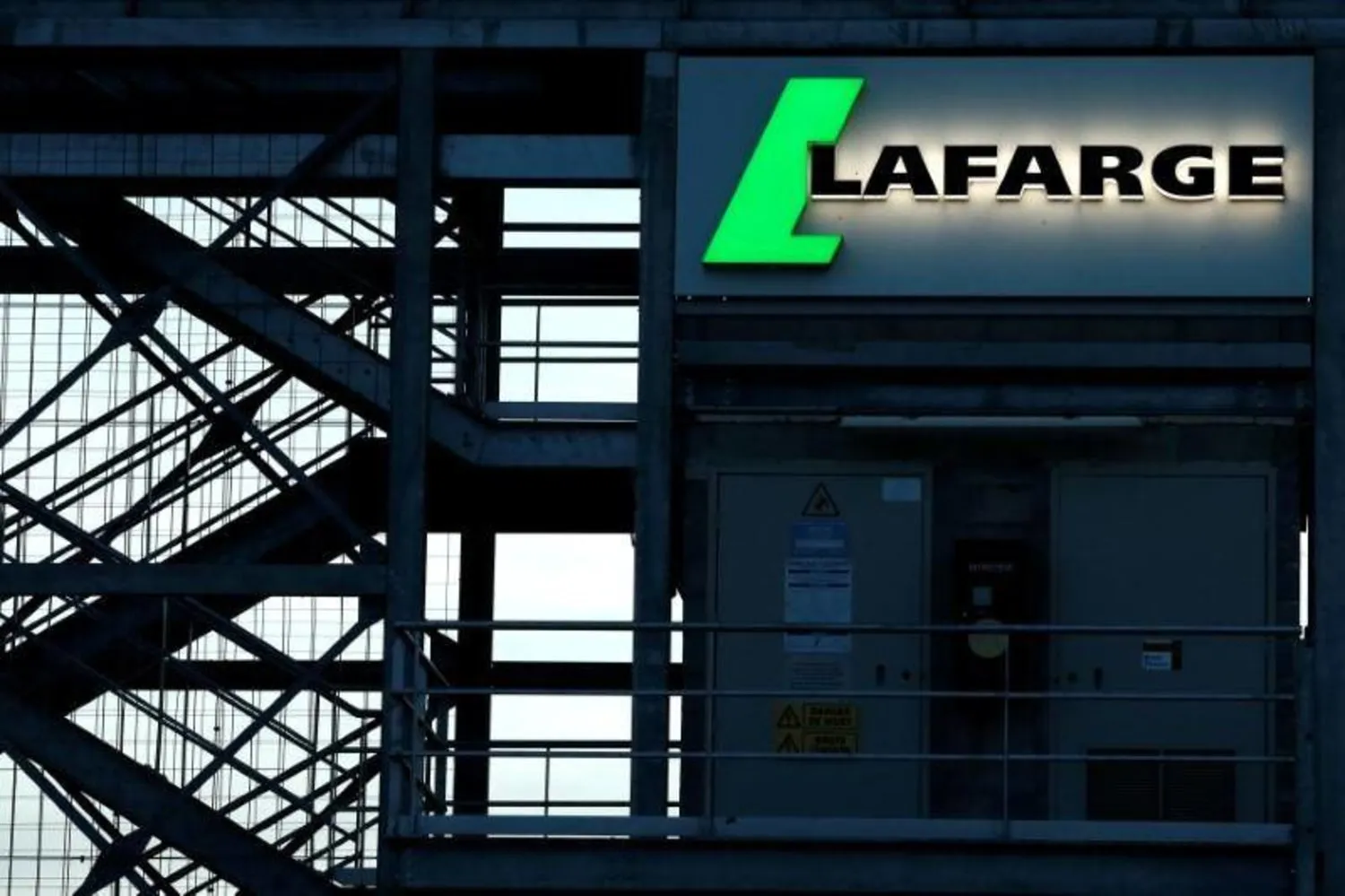 Fransız şirketi Lafarge aleyhine dava (Reuters)