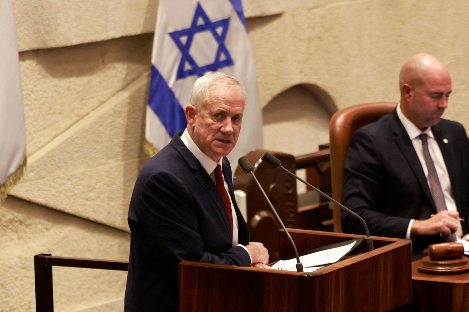 Gantz Warns Netanyahu Against Ignoring Supreme Court Decisions