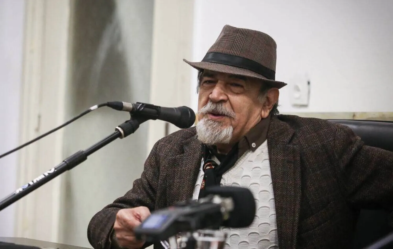 الصحافي بهروز بهزادي (أرنا)