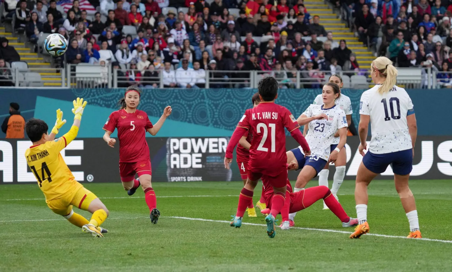 المنتخب الأميركي استهل مسيرته في مونديال السيدات بثلاثية في شباك فيتنام (رويترز)