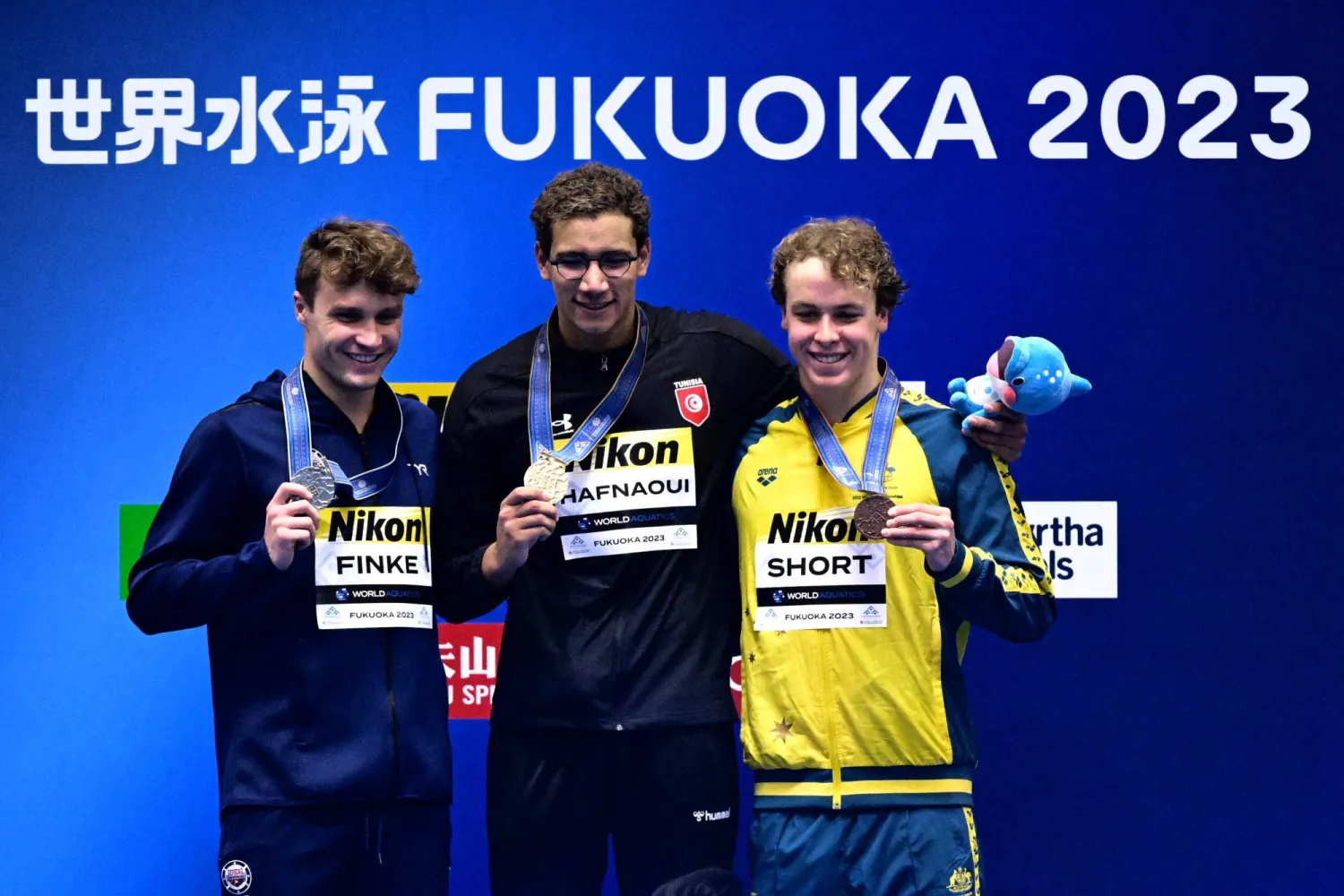 التونسي الحفناوي يتصدر المتوجين في سباق 1500 م (أ.ف.ب)