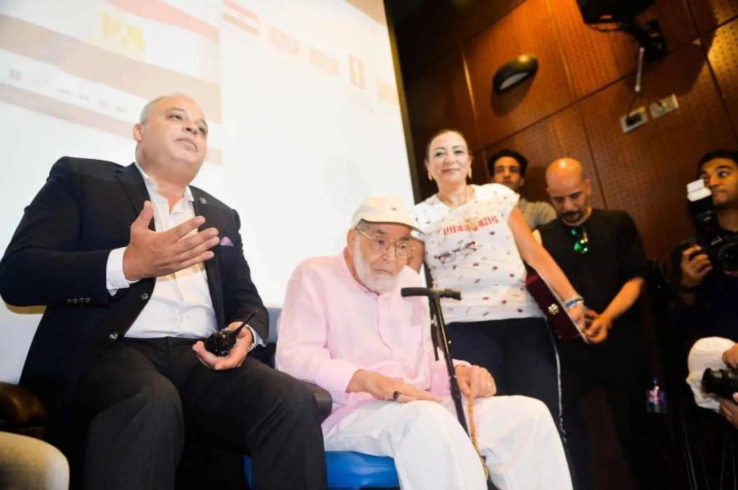 تكريم حسن يوسف في جهاز السينما (المركز الإعلامي)