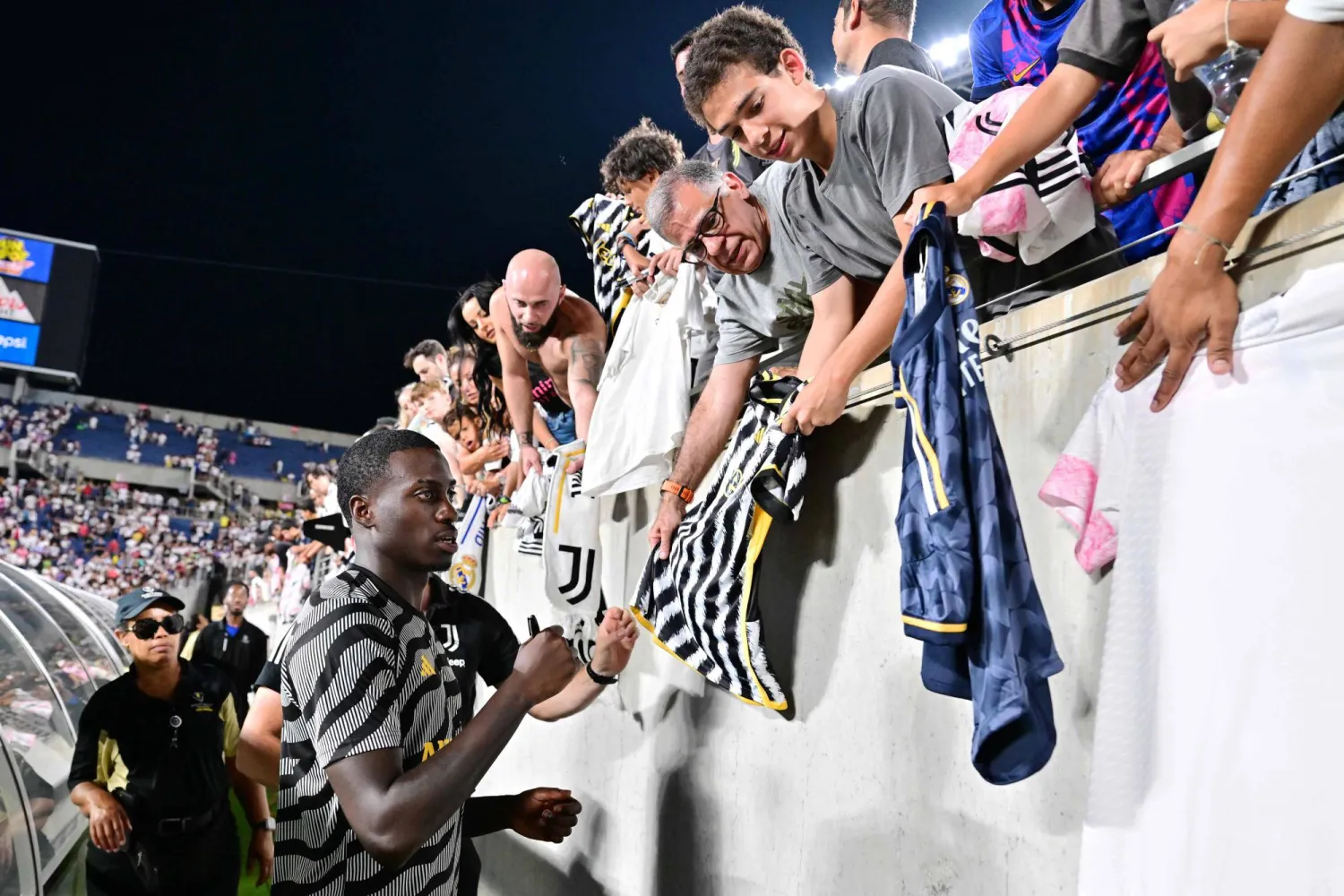 تيموثي وياه افتتح سجله التهديفي في ريال مدريد (أ.ف.ب)