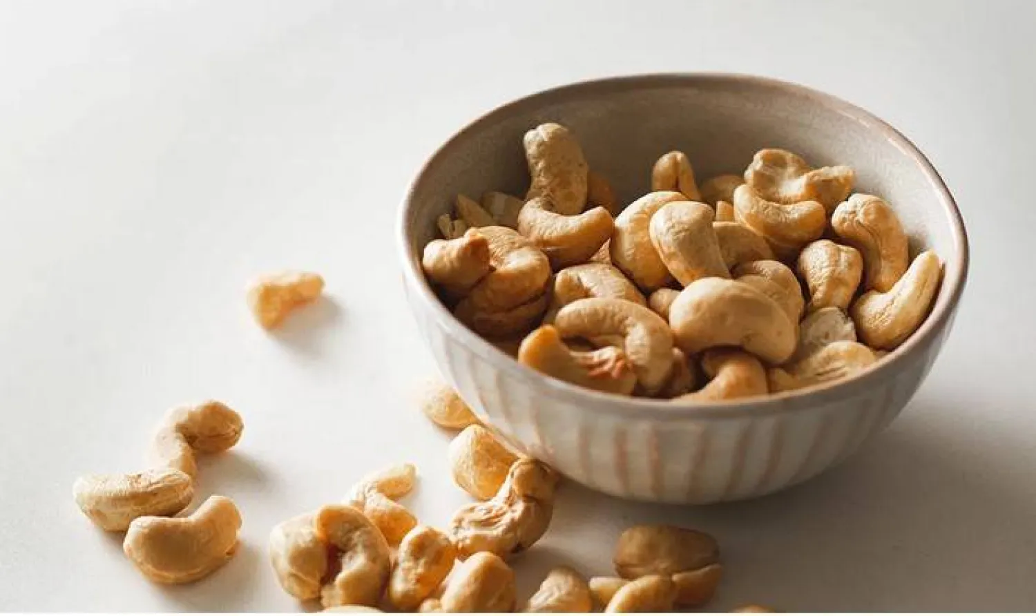 5 طرق شهية لدمج الكاجو بمطبخك