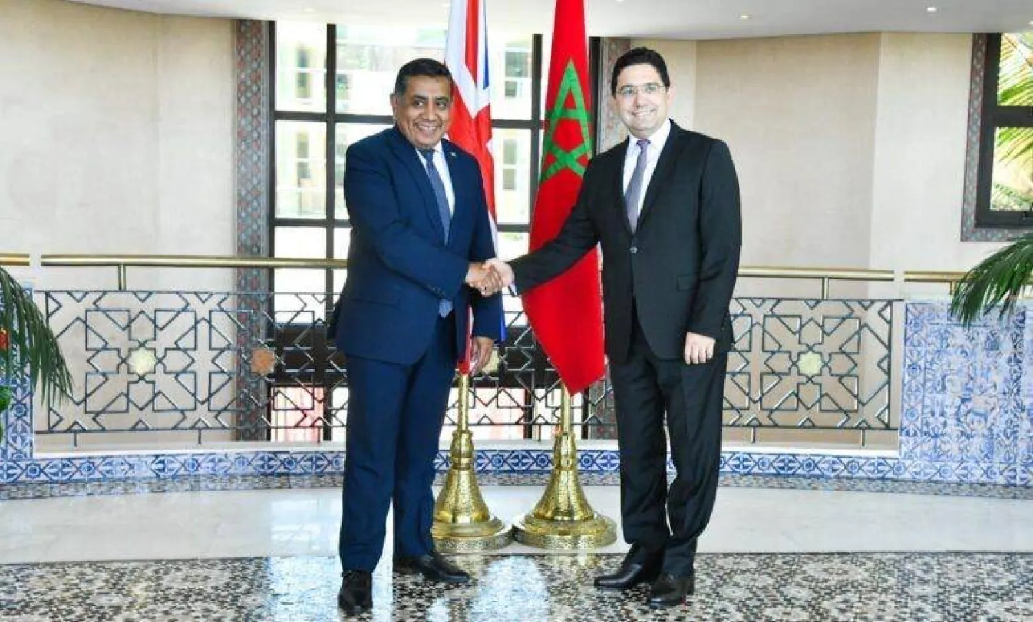 الوزير بوريطة مع اللورد أحمد في لقاء سابق بالرباط (ماب)