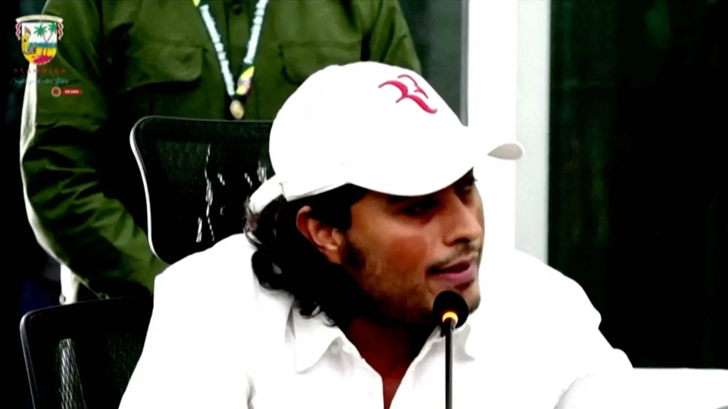 النجل الأكبر للرئيس الكولومبي (رويترز)