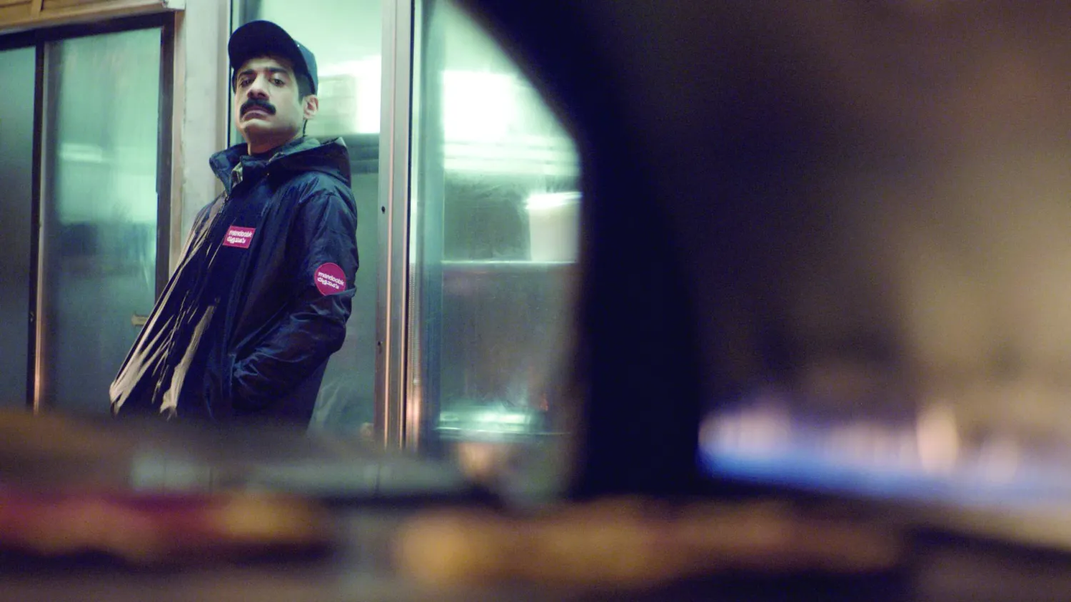 مشهد من «مندوب الليل» (صنّاع الفيلم)