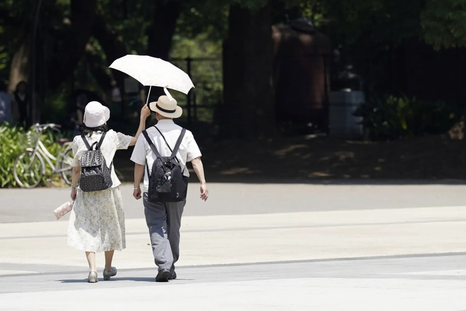 تخطّت درجات الحرارة في طوكيو الـ36 درجة مئوية (أ.ب)