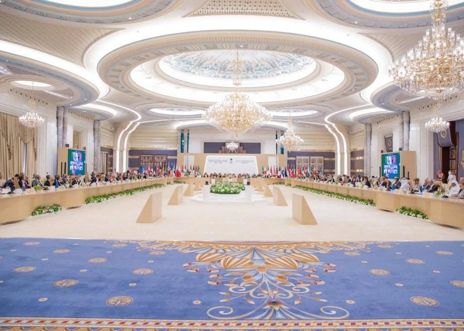 A handout picture provided by the Saudi Press Agency (SPA) on August 6, 2023 shows representatives meeting during a National Security advisors' meeting in Jeddah. (Photo by SPA / AFP) 