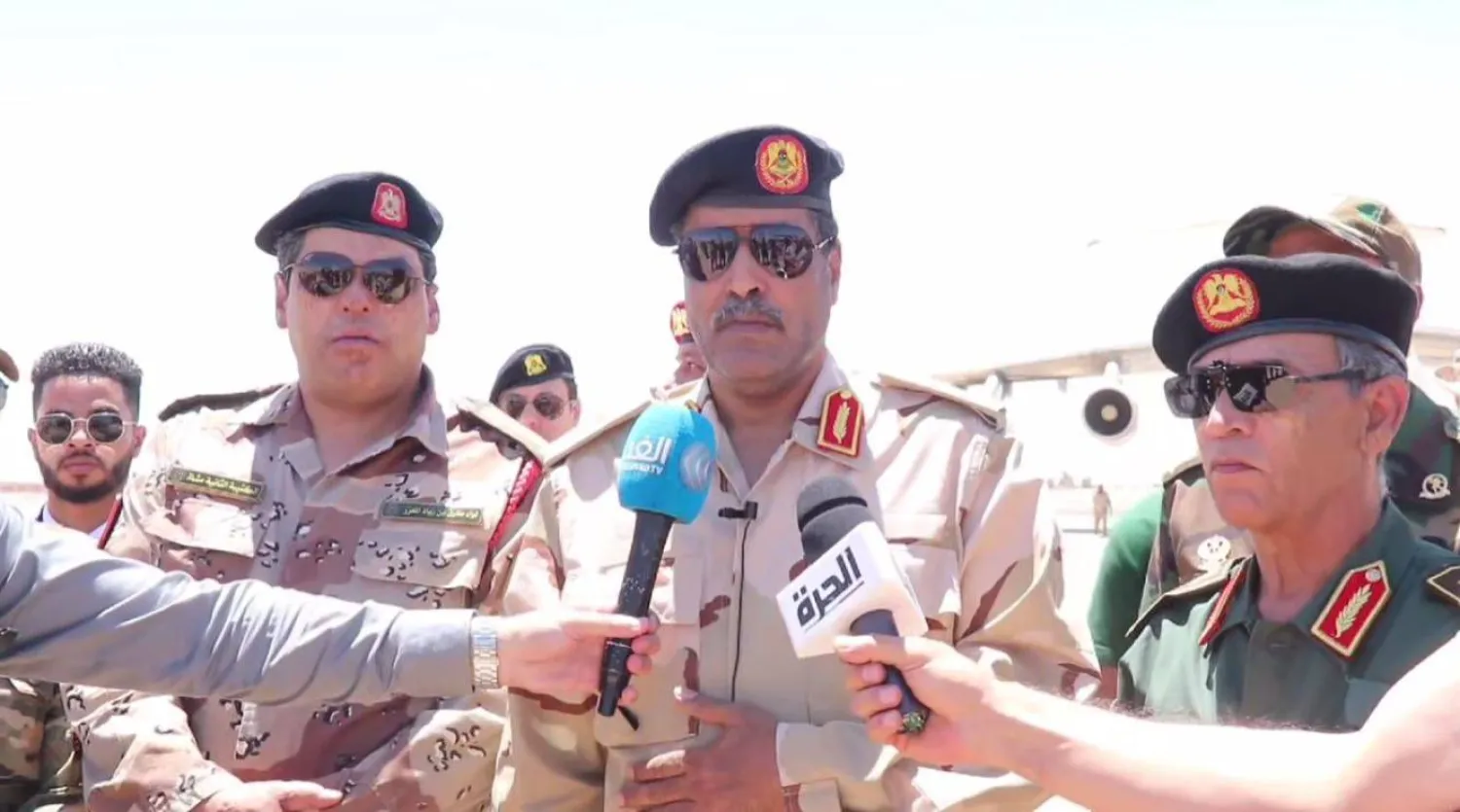 اللواء أحمد المسماري المتحدث باسم «الجيش الوطني» الليبي من مطار سبها الدولي (صفحته على فيسبوك)