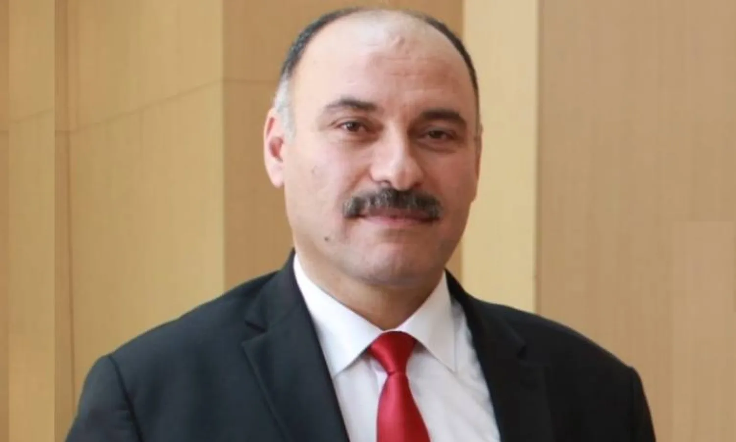 رياض الشعيبي المستشار السياسي للغنوشي (الشرق الأوسط)