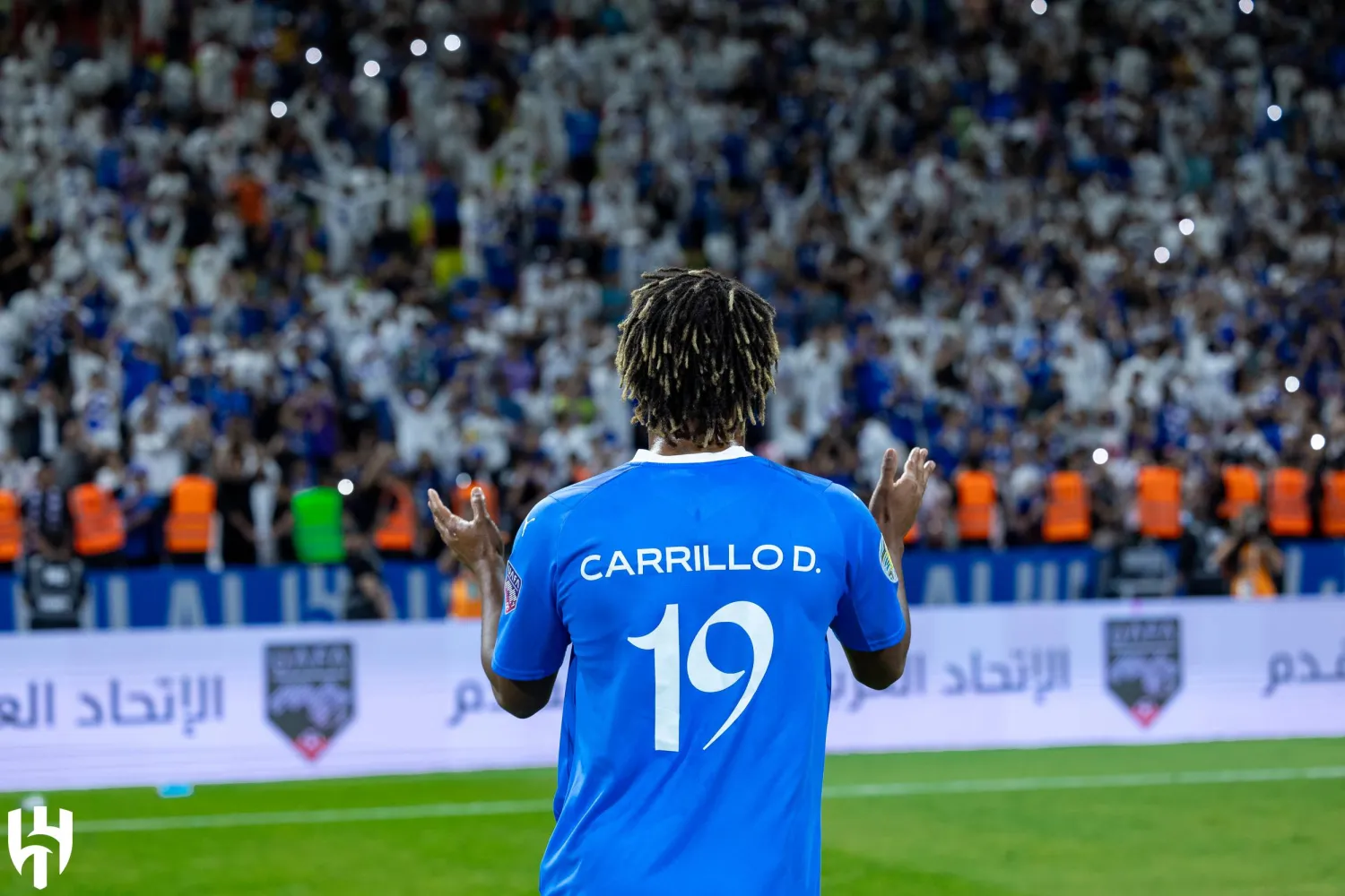 كاريلو قد يخلع القميص الأزرق بعد نهاية البطولة العربية (الشرق الأوسط)