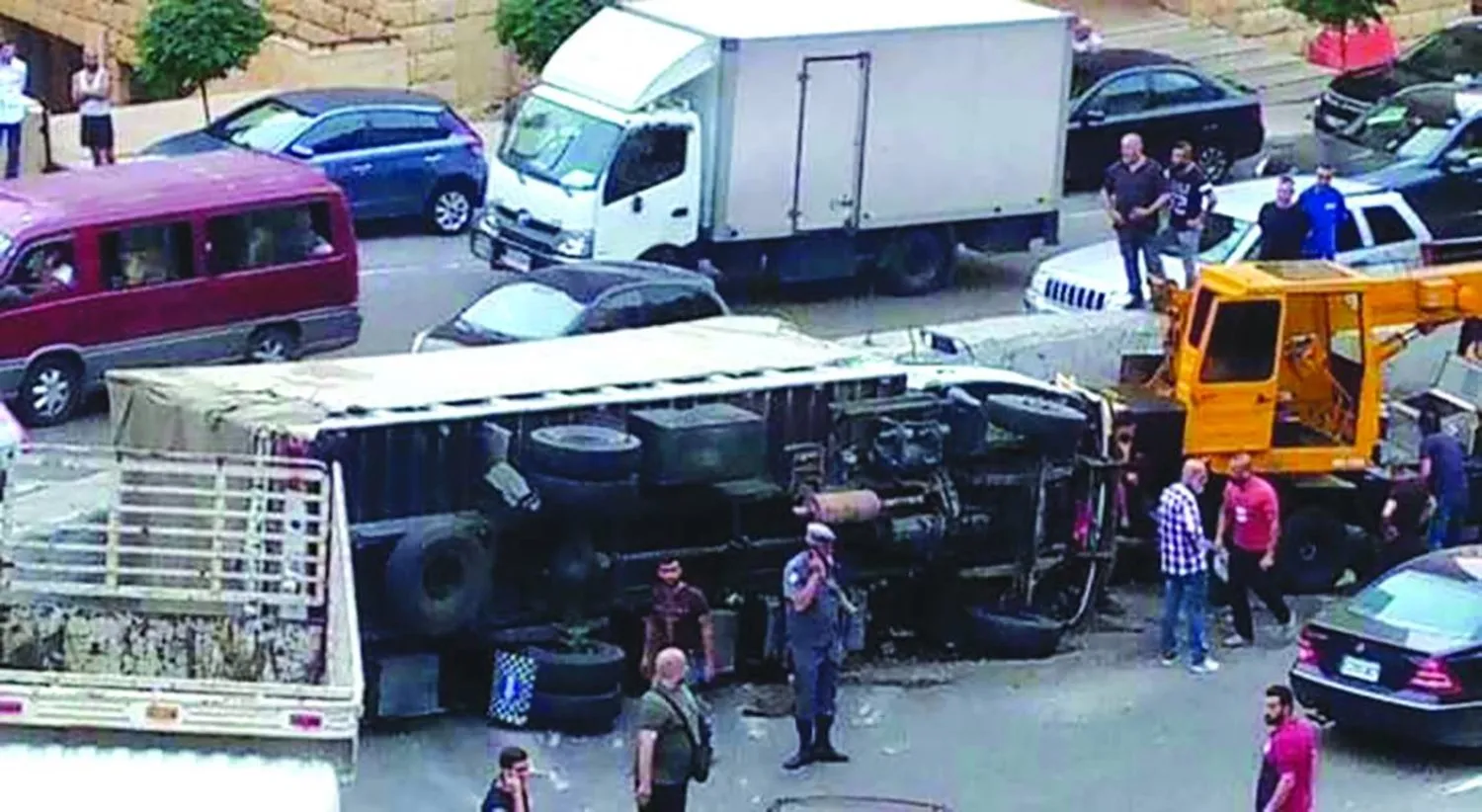 Hizbullah’ın devrilen kamyonuna ait internette dolaşan bir fotoğraf